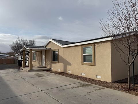 3845 Villa Serena Place SW Albuquerque NM 87121