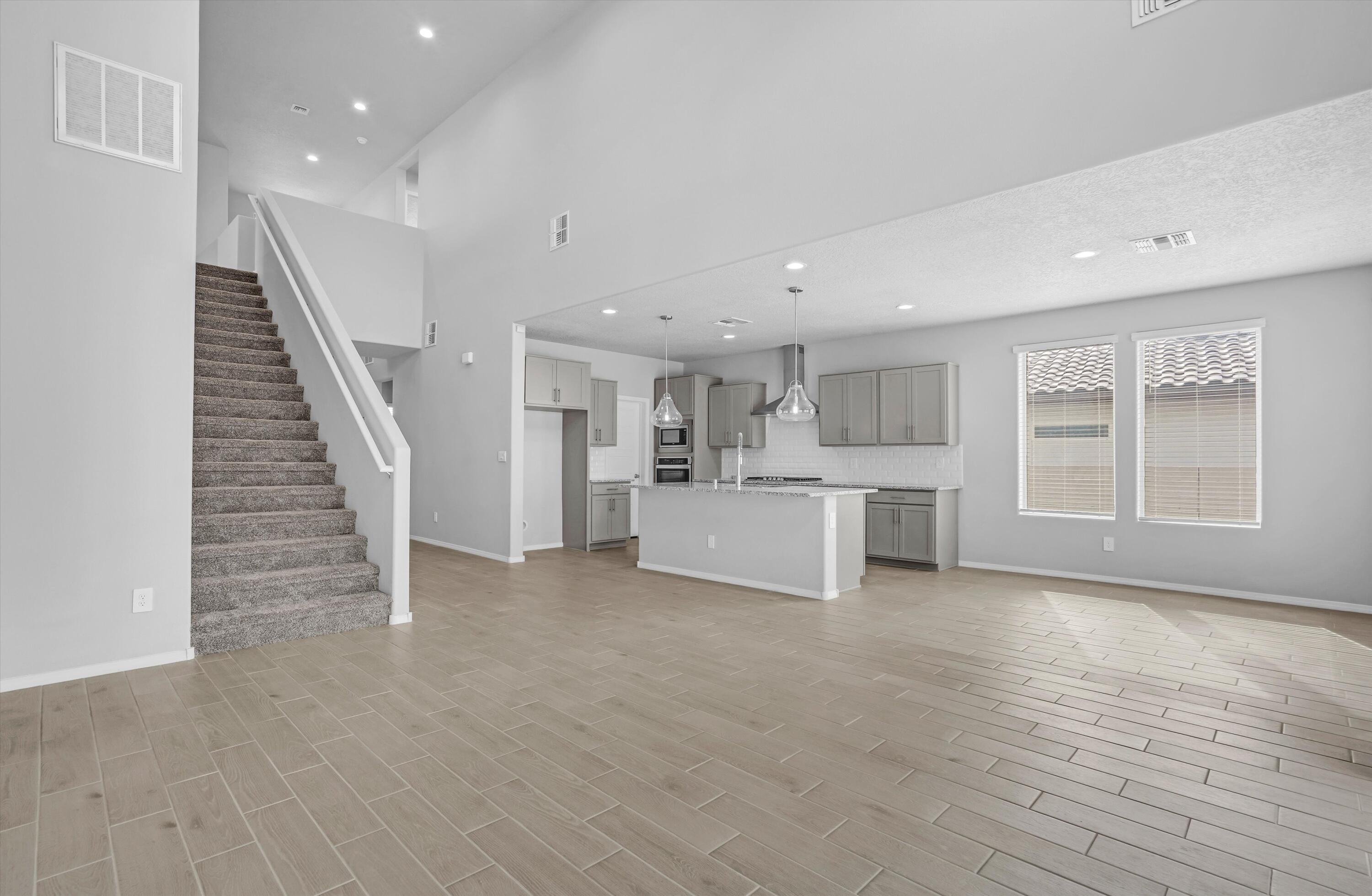 2539 McCauley Loop NE