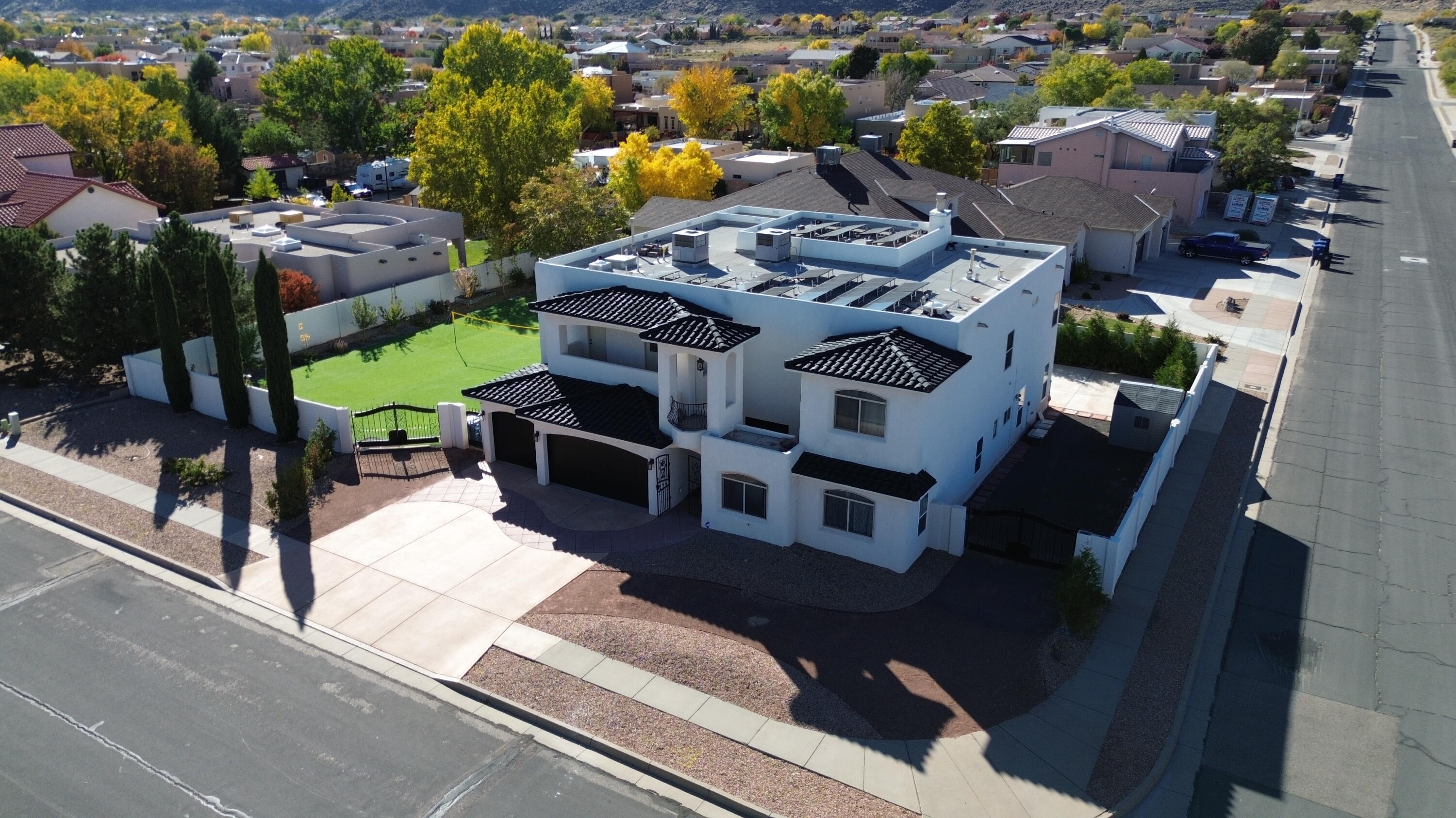 6427 POJOAQUE Drive NW