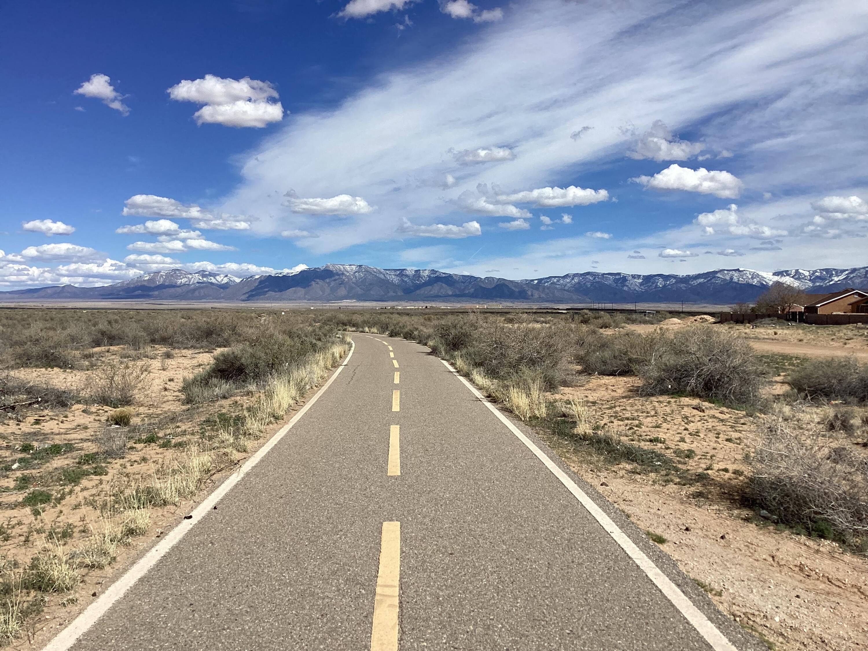 Camino La Canada, Los Lunas, New Mexico image 8