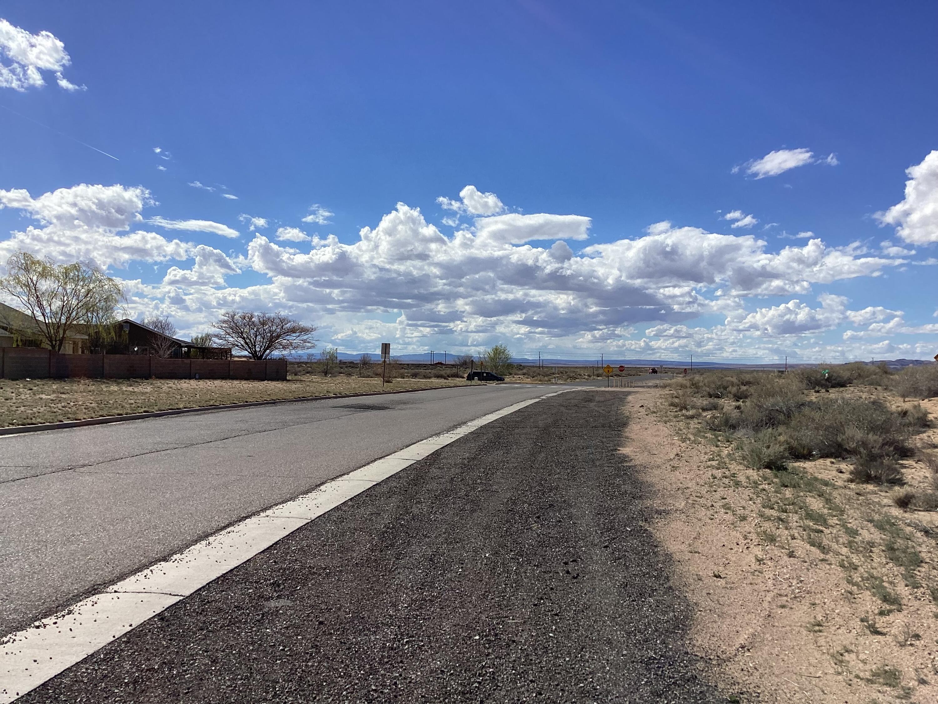 Camino La Canada, Los Lunas, New Mexico image 11