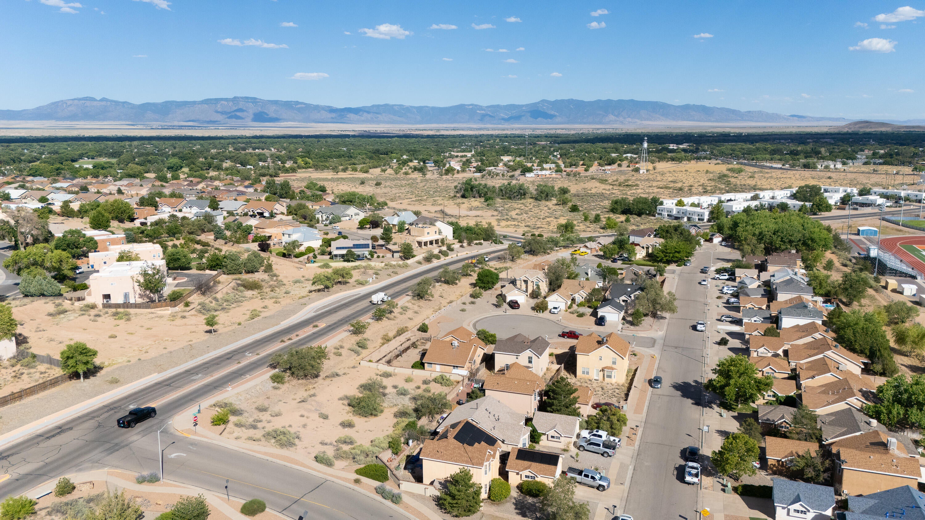 882 Avenida Pastoral NW