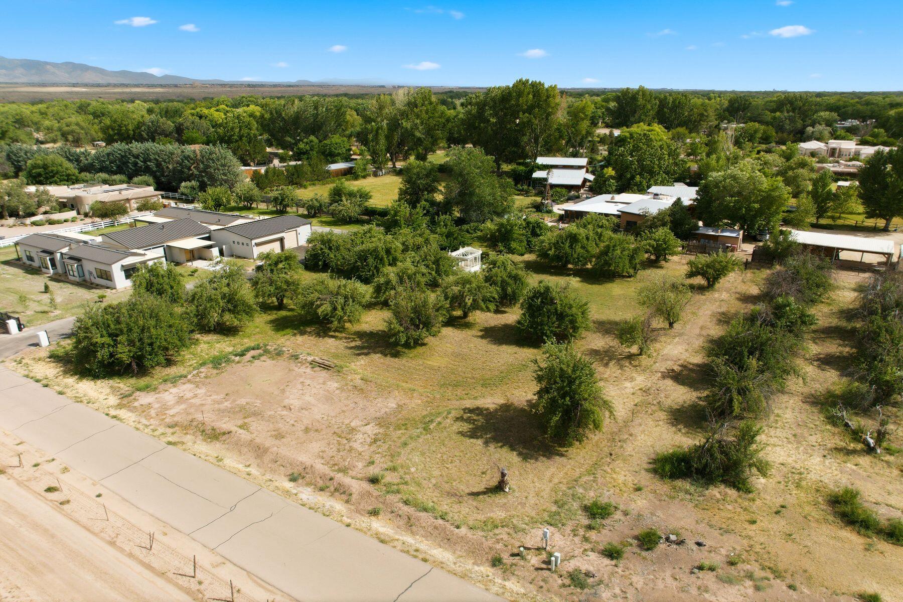 21 E Alary Lane