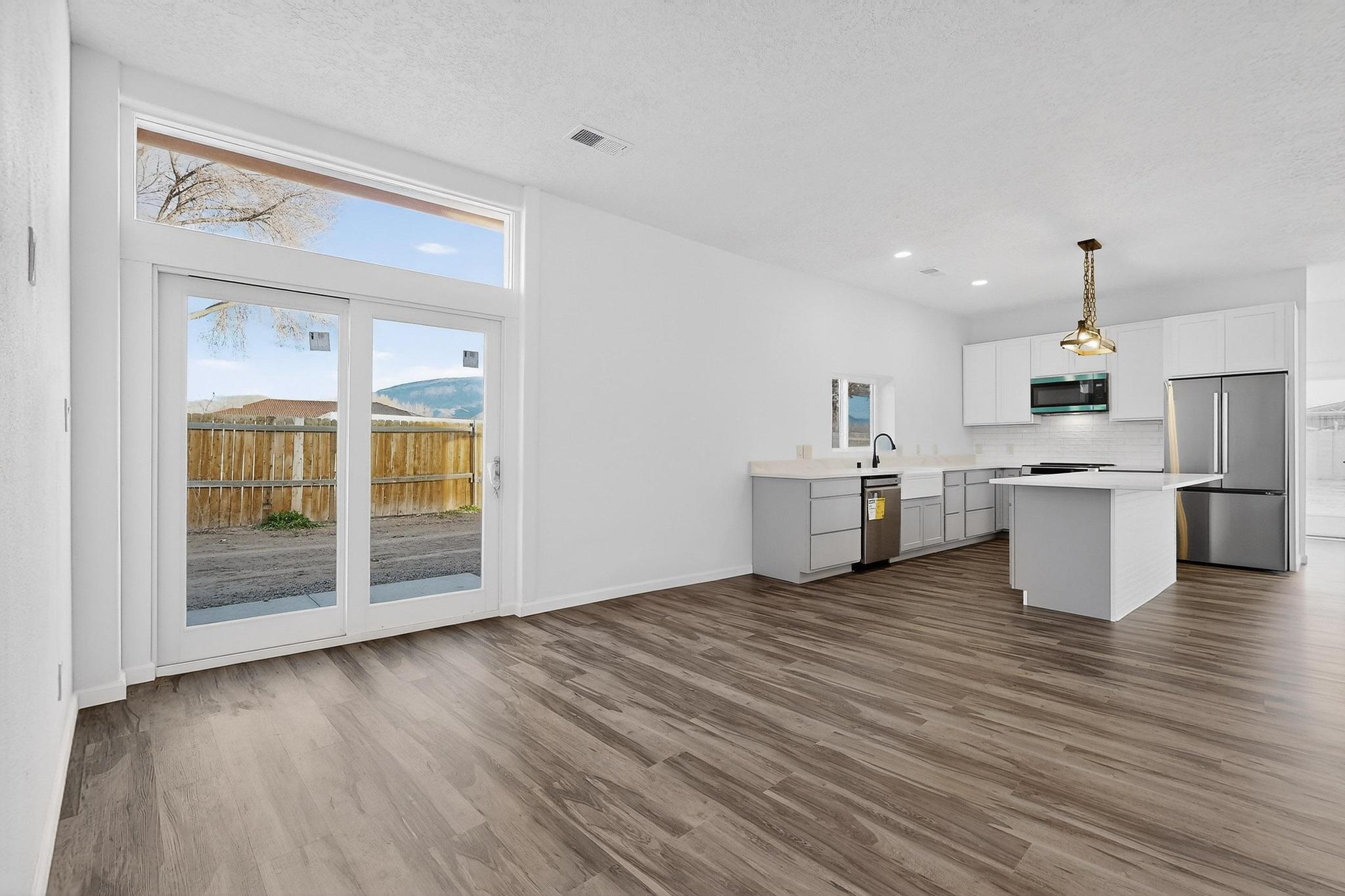 1022 Camino Del Bosque