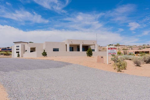 Homes For Sale - 50 Calle Verde<br/> Corrales, NM 87048