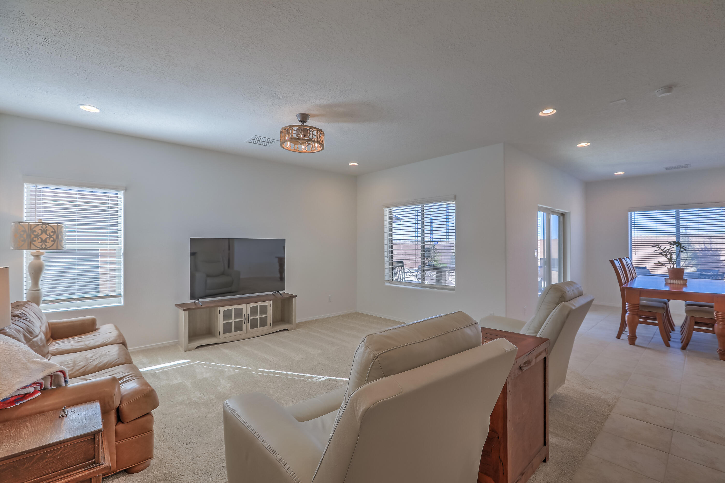 233 Spectrum Avenue SW