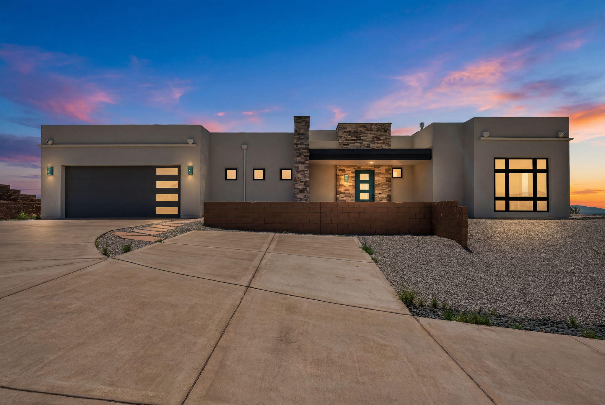 5617 Barranca Overlook Place NE