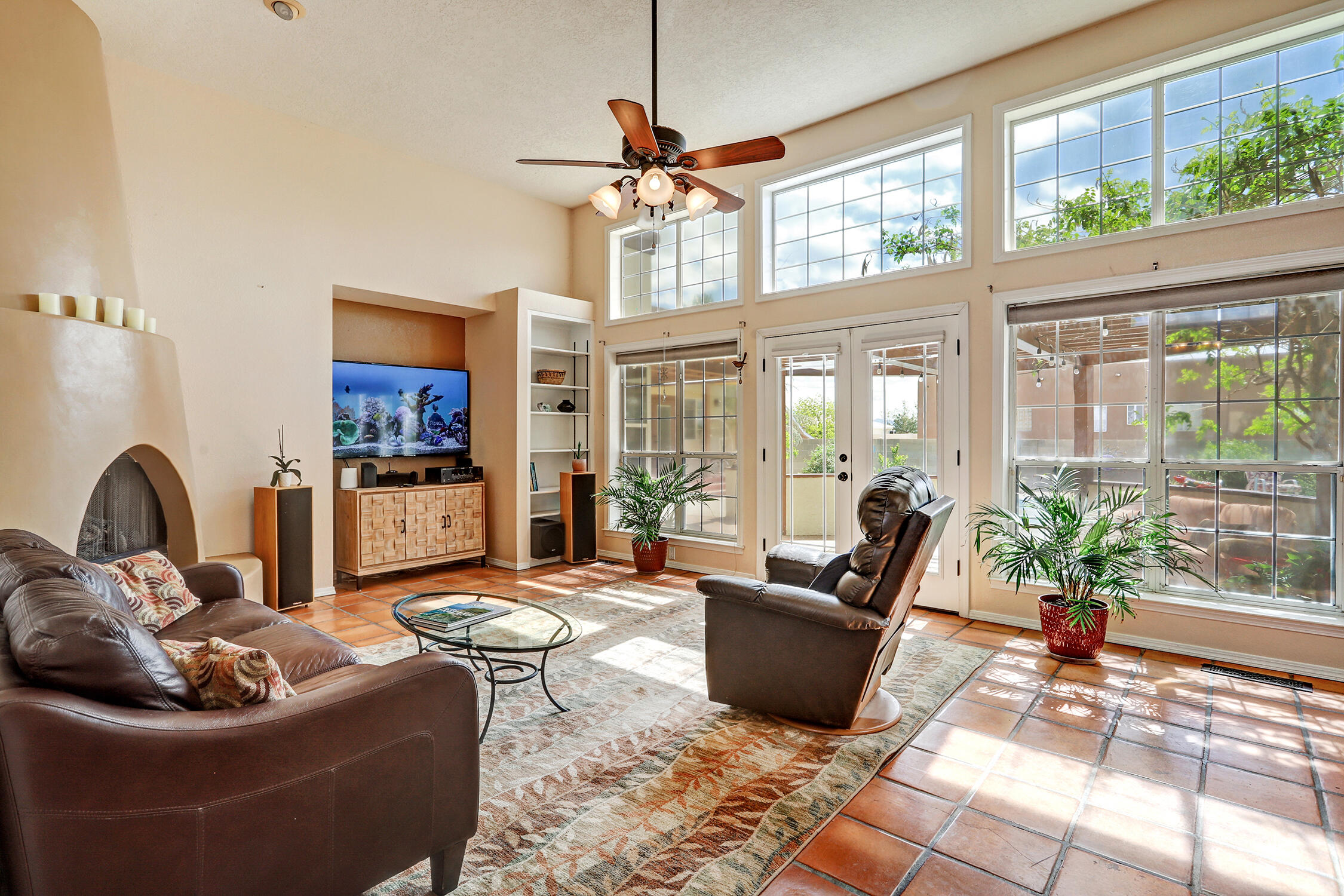 6720 Mariposa Place NW