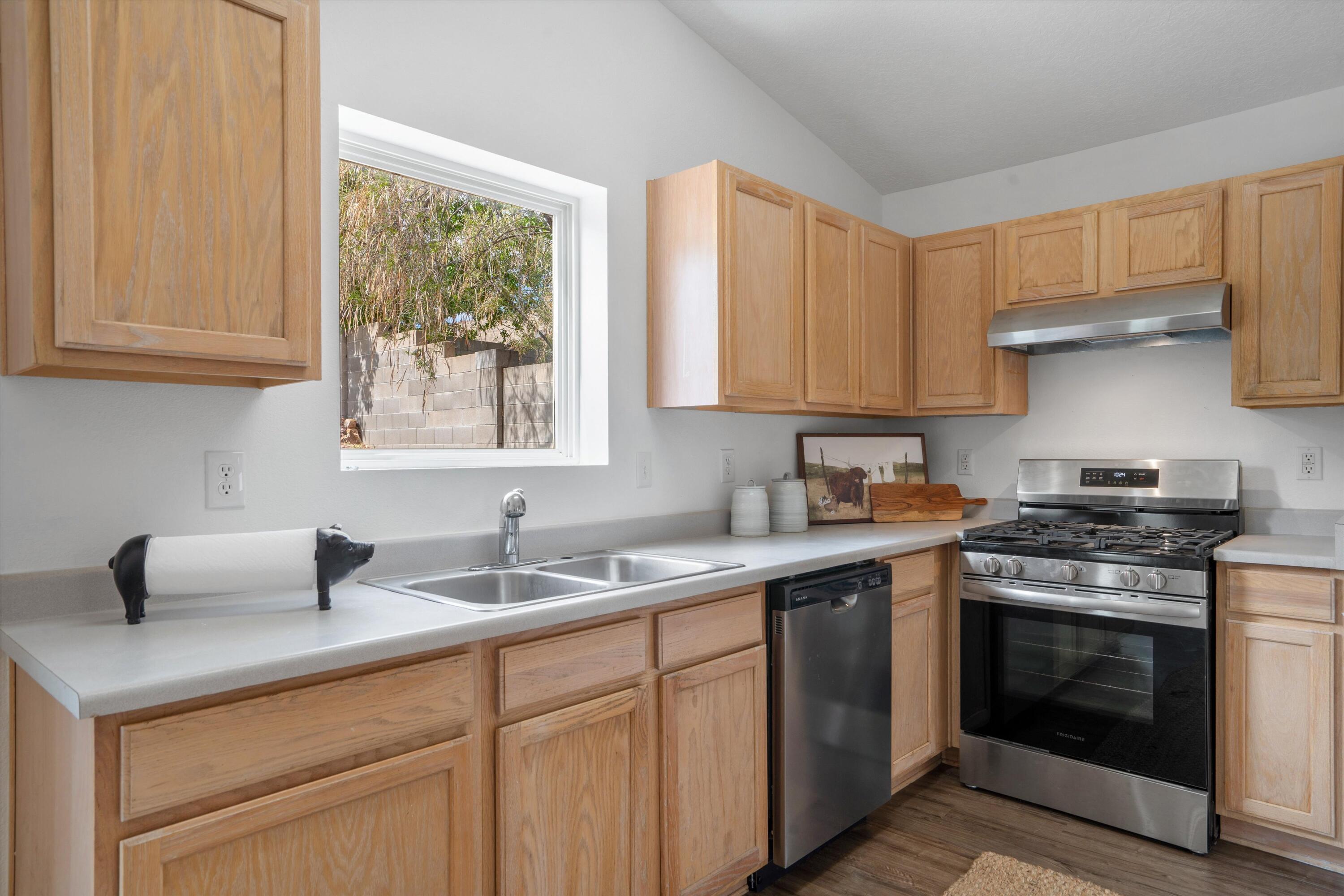 6124 Costa Blanca Avenue, Albuquerque, New Mexico image 13