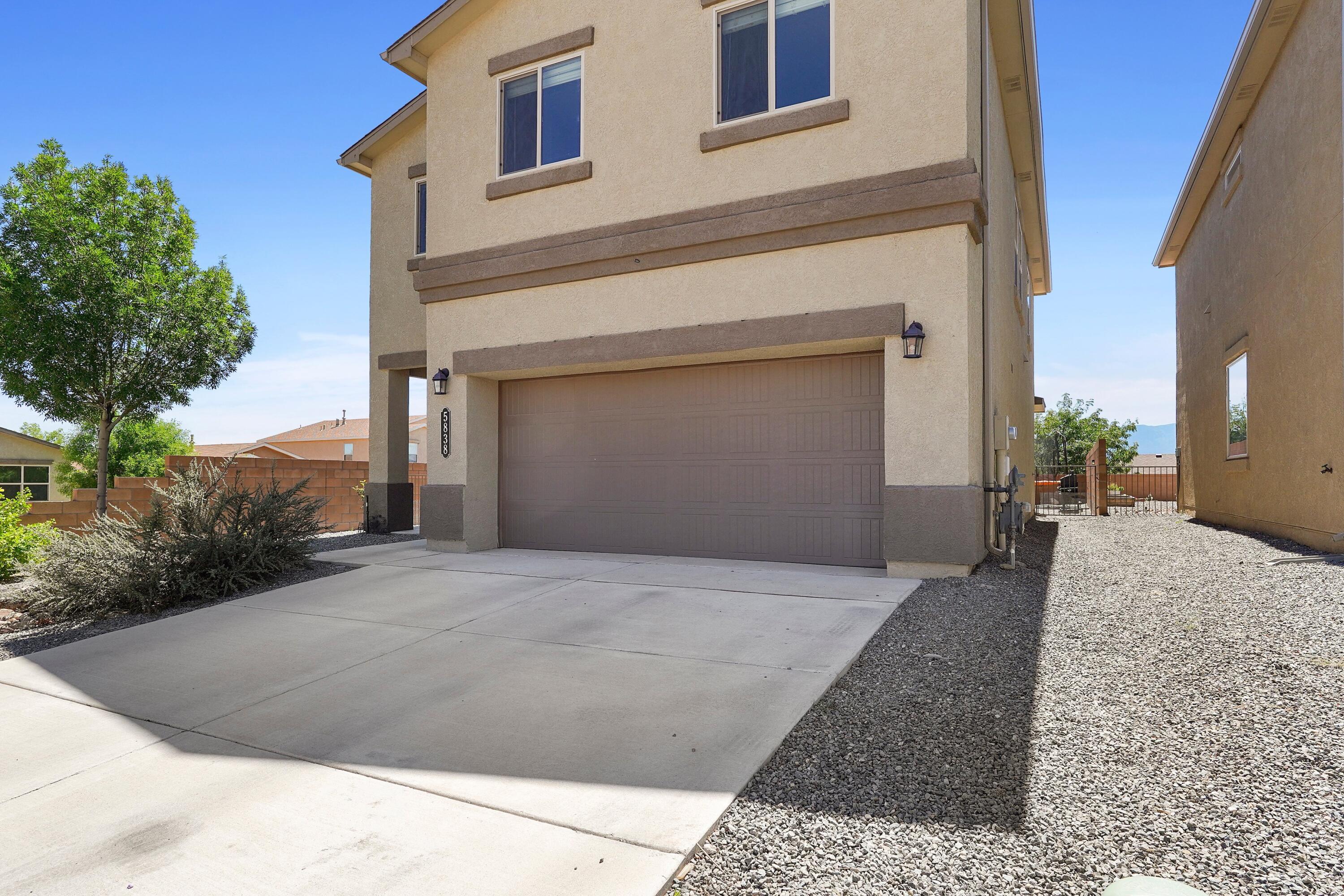 5838 EDDY Drive NE