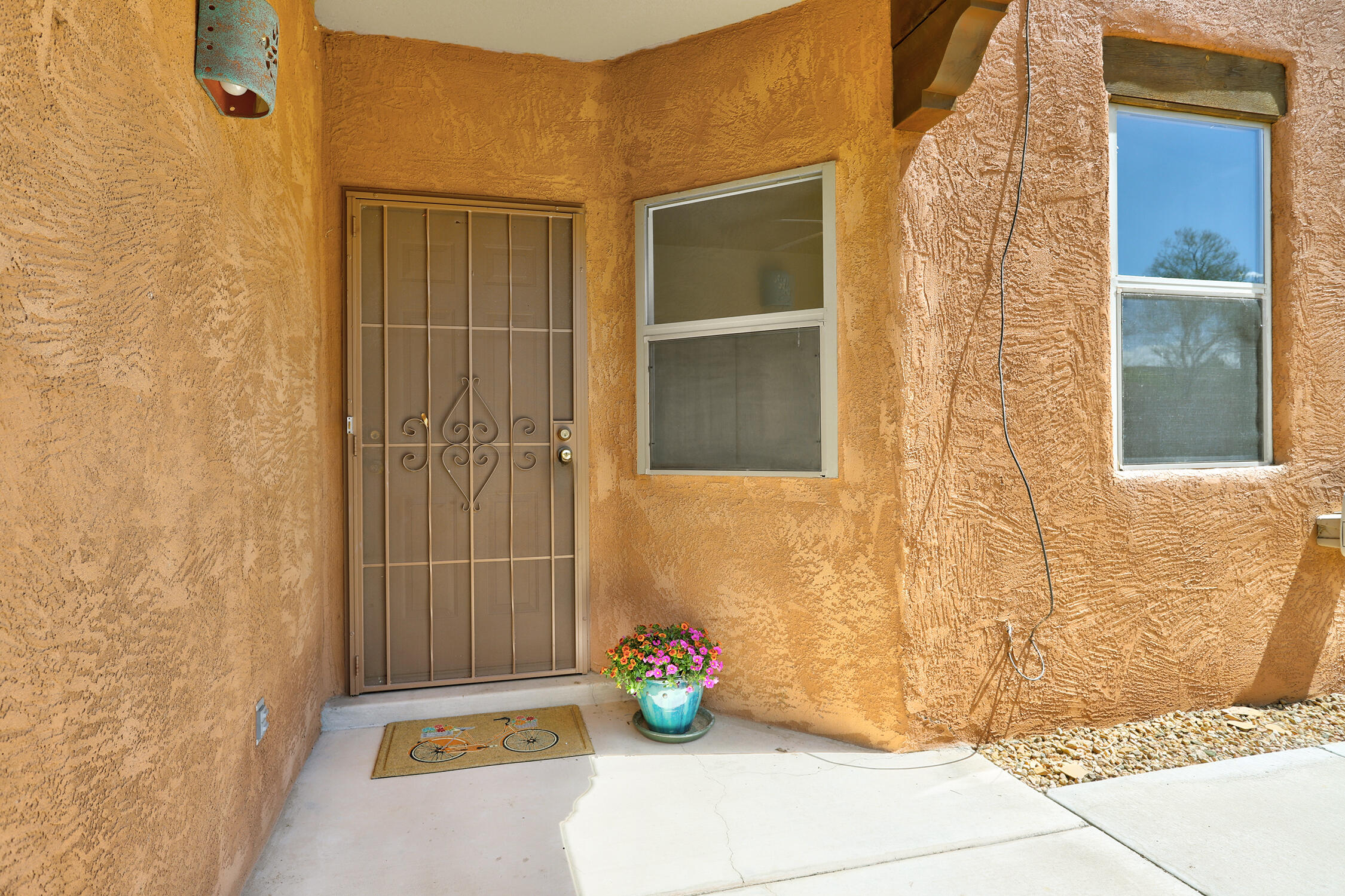 321 La Chamisal Lane NW