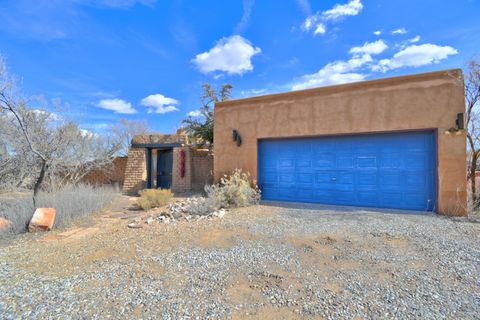 1735 Camino De La Tierra Corrales NM 87048
