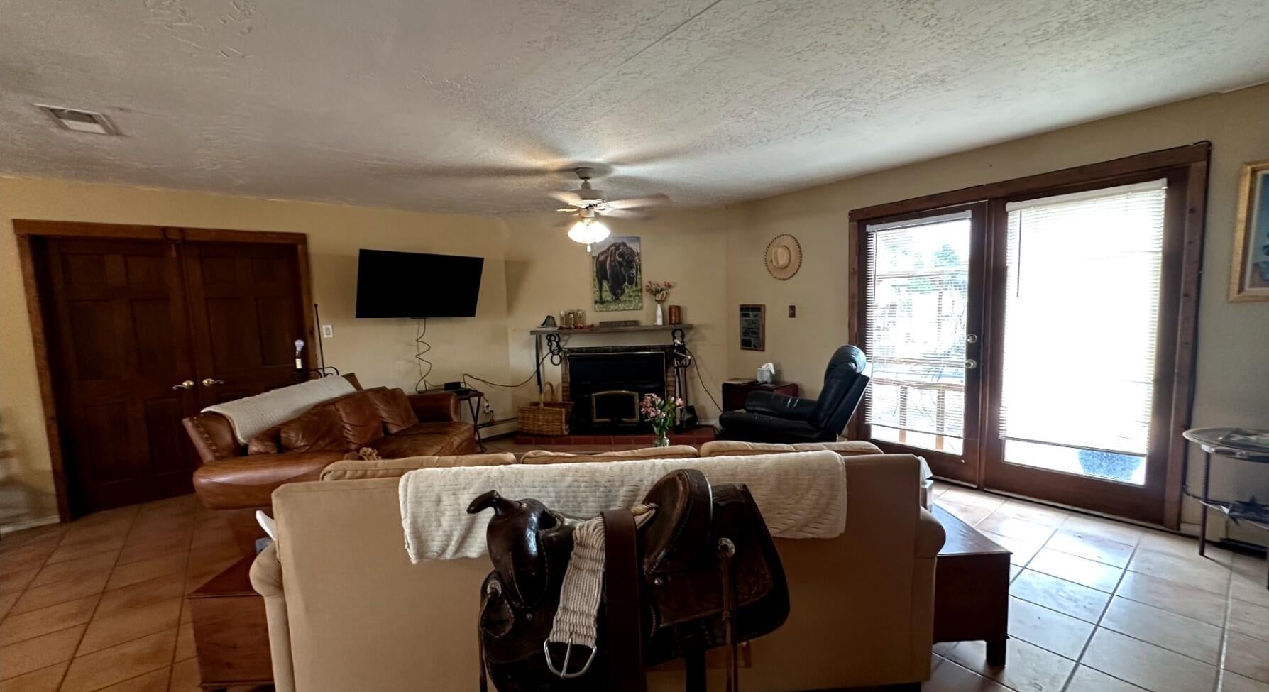 243 Gossett Lane