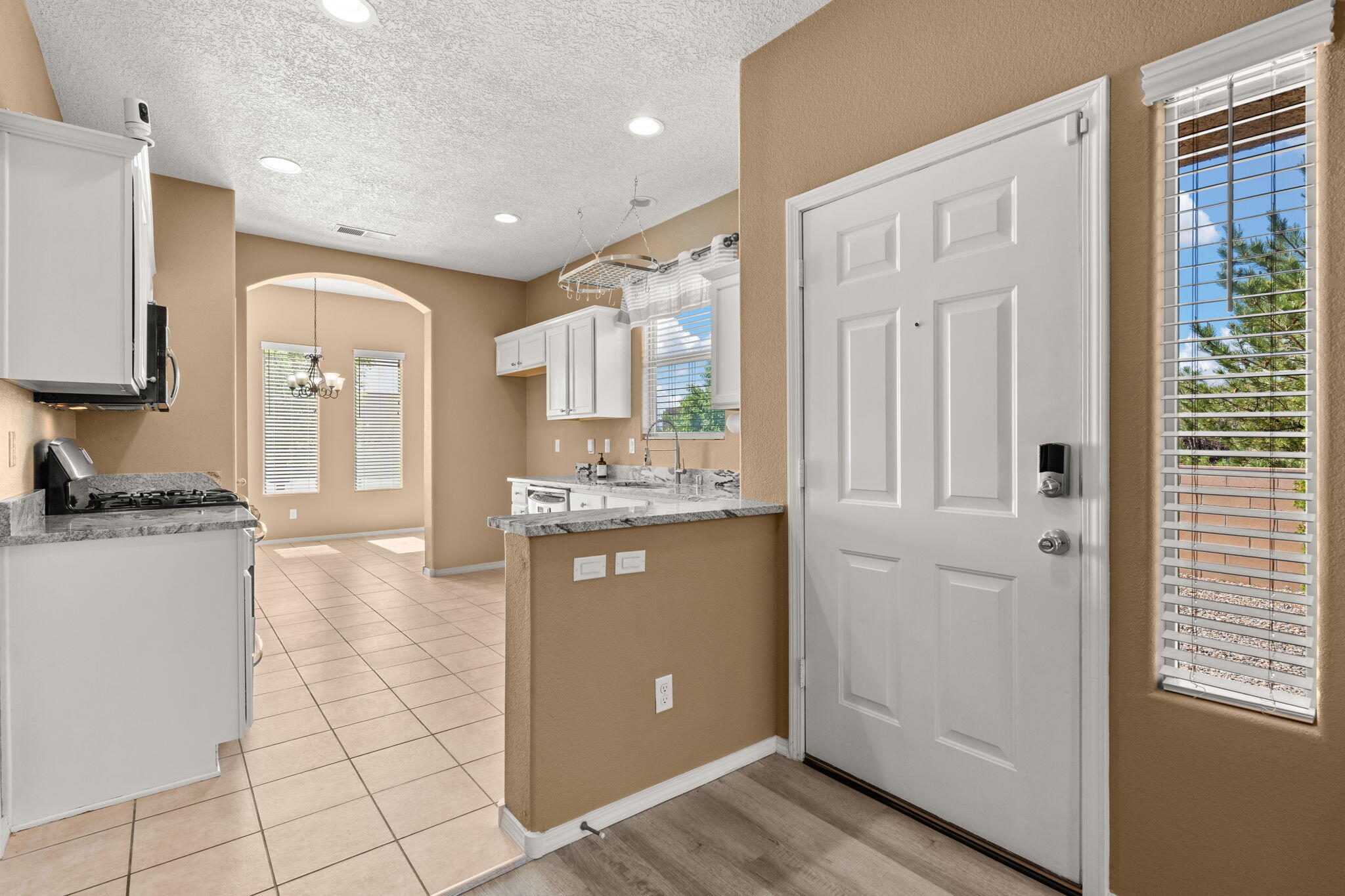 2443 Treviso Drive, Rio Rancho, New Mexico image 17