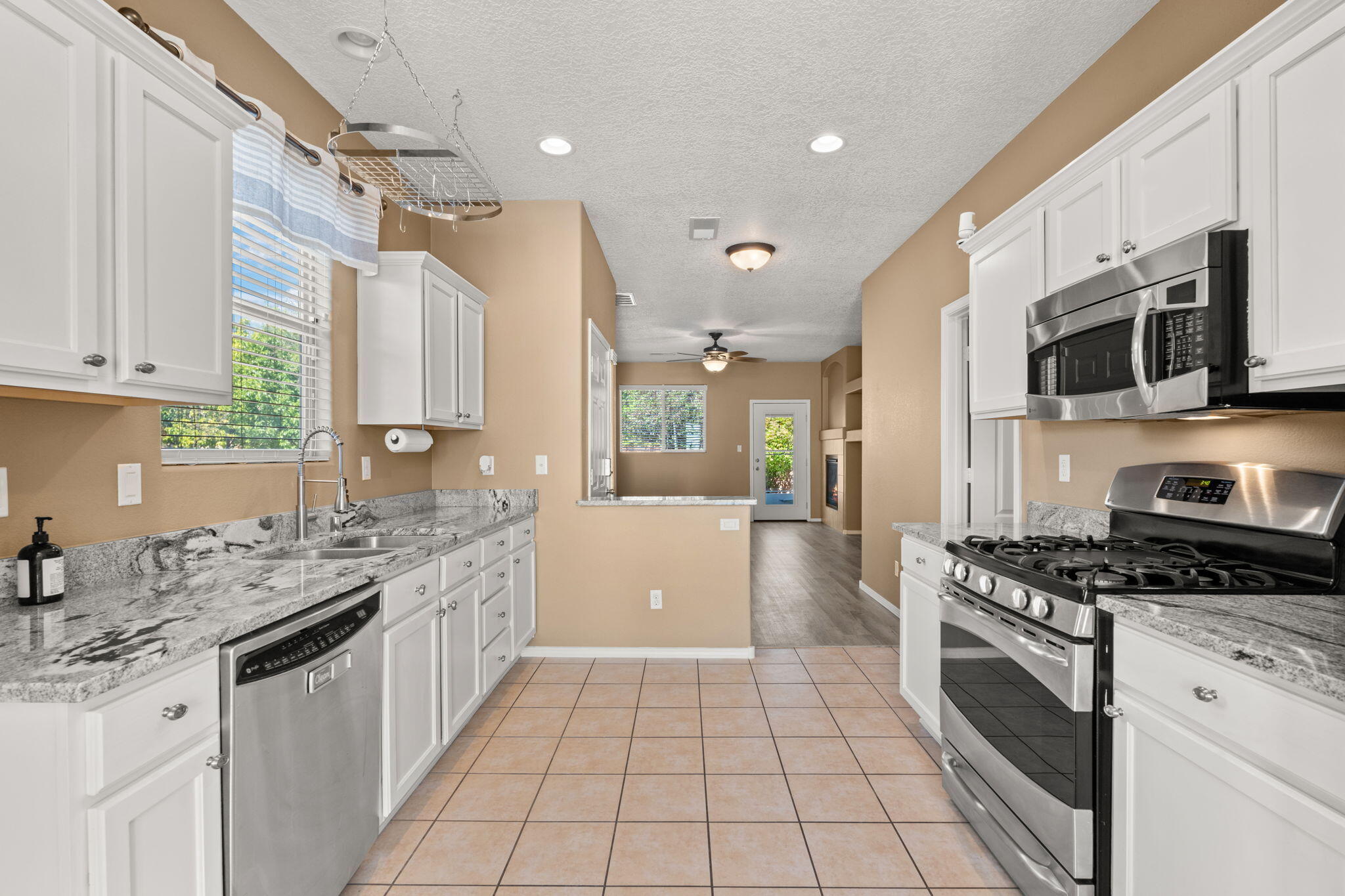 2443 Treviso Drive, Rio Rancho, New Mexico image 6