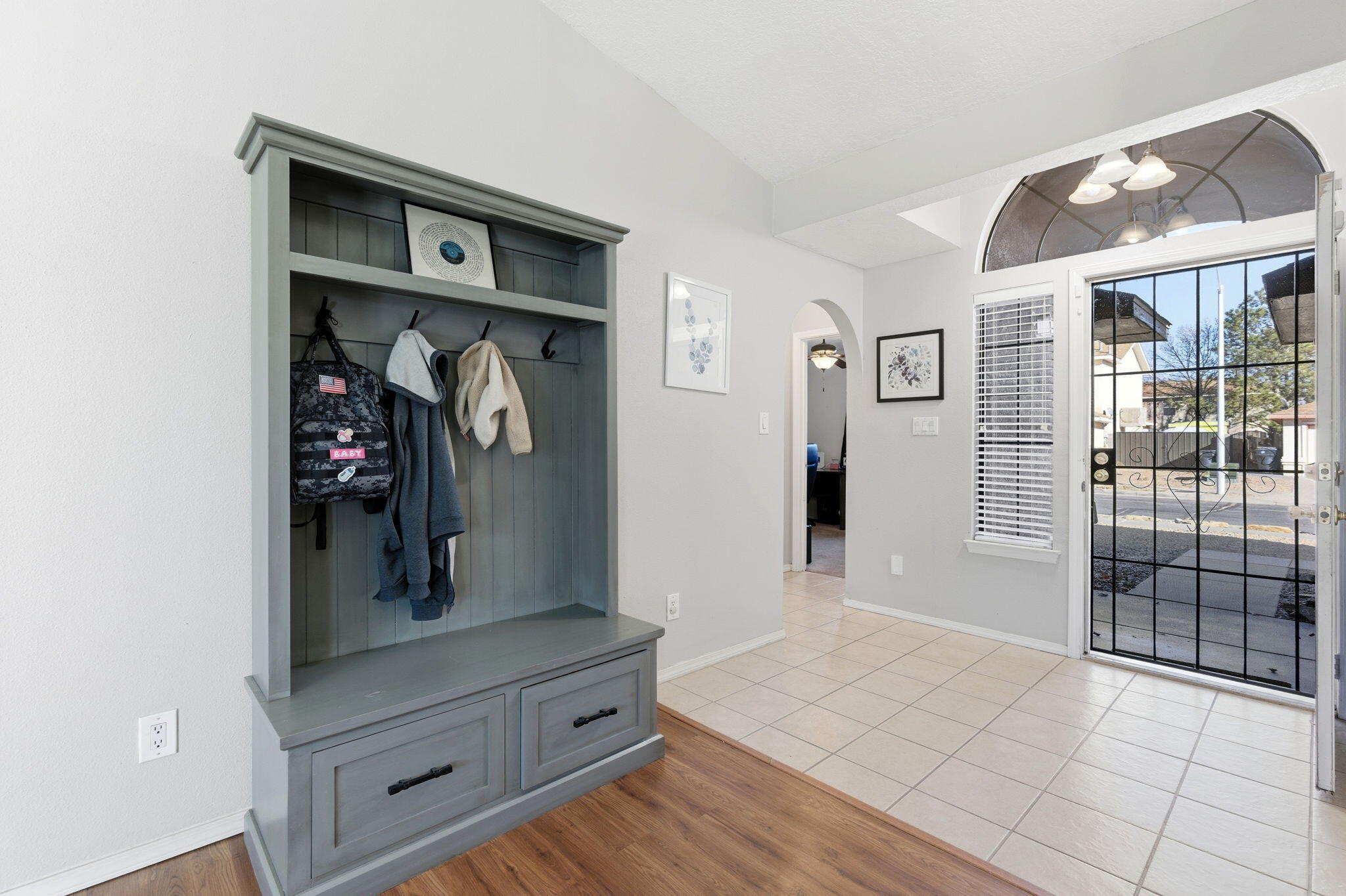 1815 Tierra Del Oso Drive NW