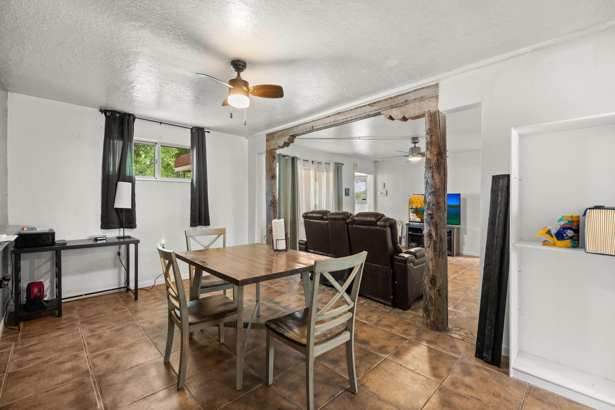 1409 Glorieta Street, Albuquerque, New Mexico image 11