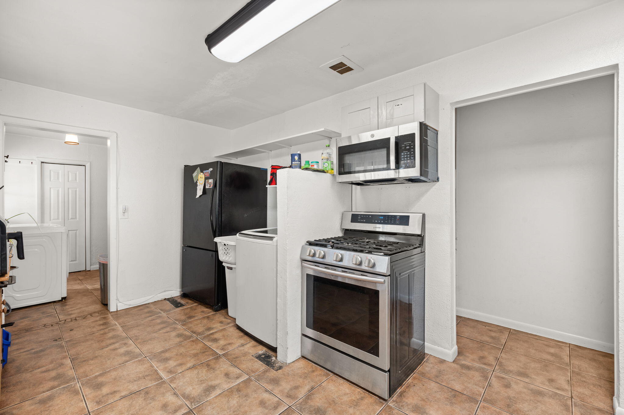 1409 Glorieta Street, Albuquerque, New Mexico image 5