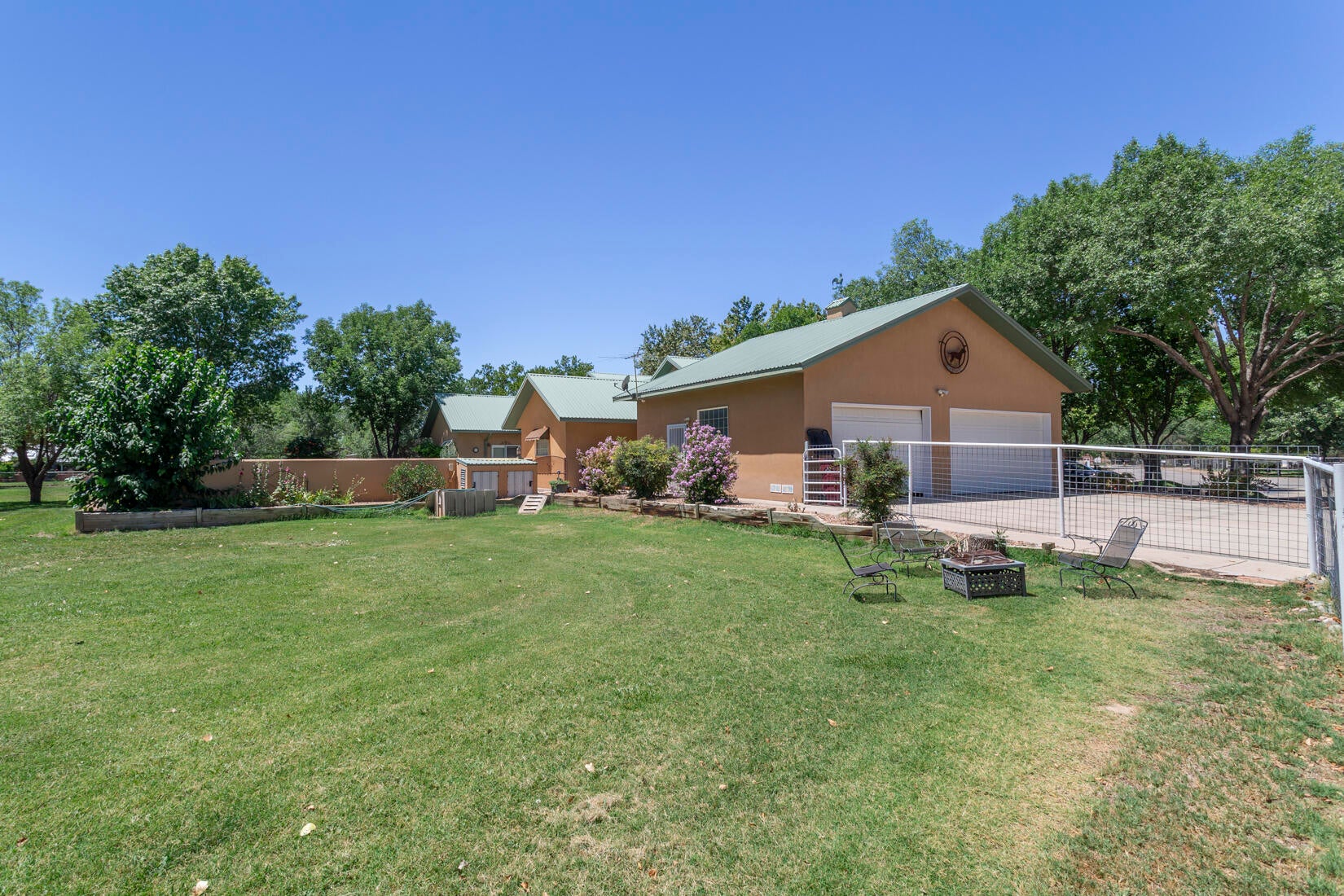 220 Del Norte Court