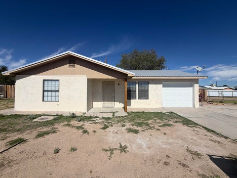 Townhouse For Sale - 1624 Beatrice Lane<br/> Belen, NM 87002