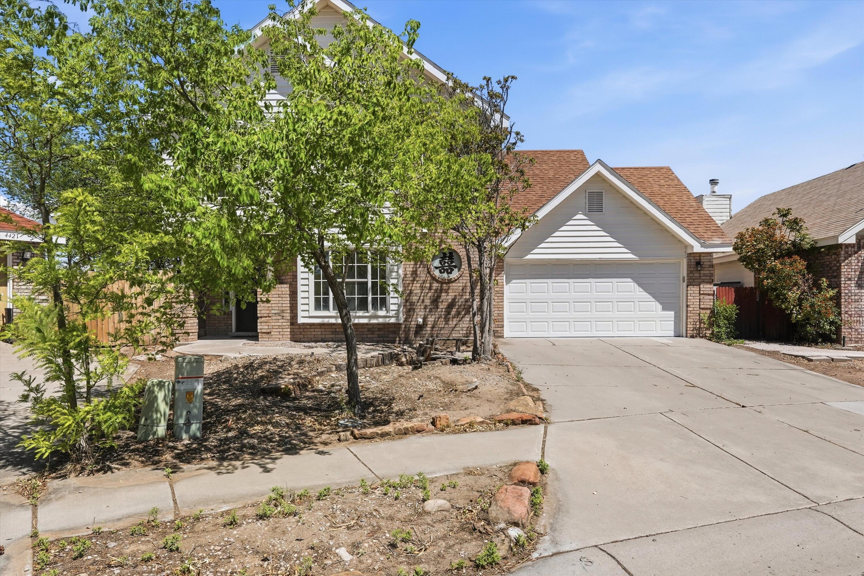 4417 Cattleya Road NW