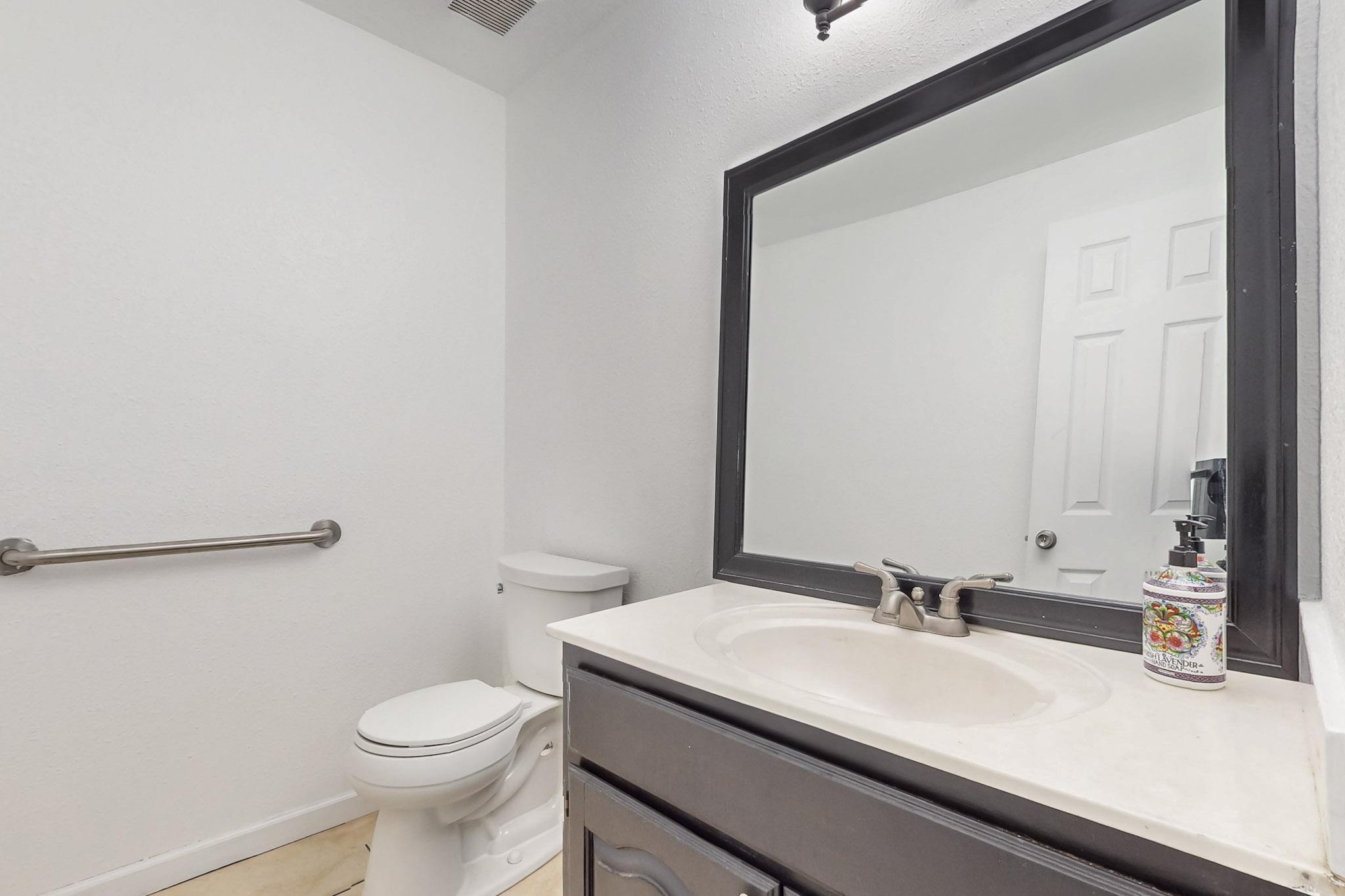 3008 Corona Drive, Albuquerque, New Mexico image 35