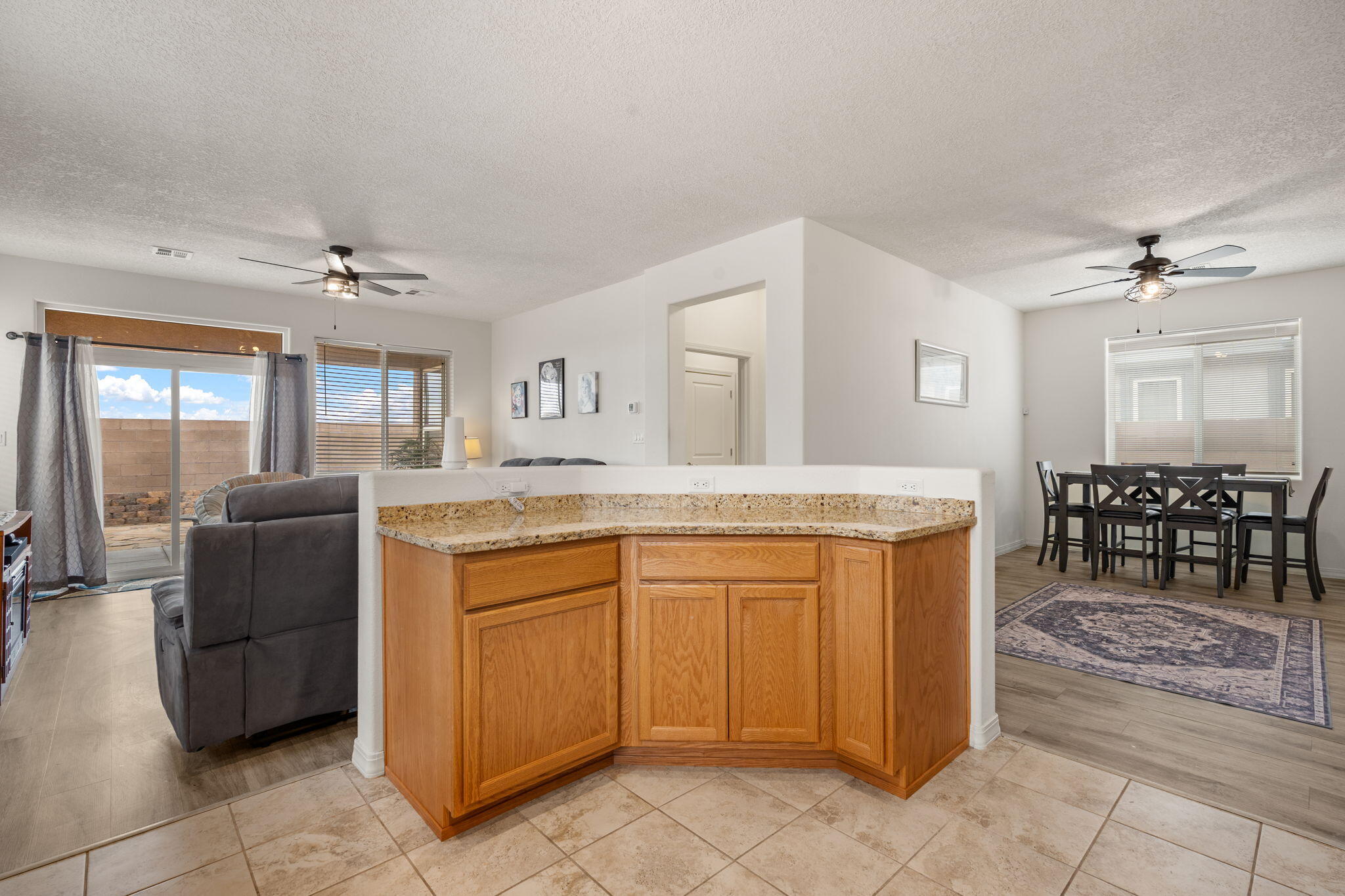 240 Rio Chama Circle, Los Lunas, New Mexico image 15