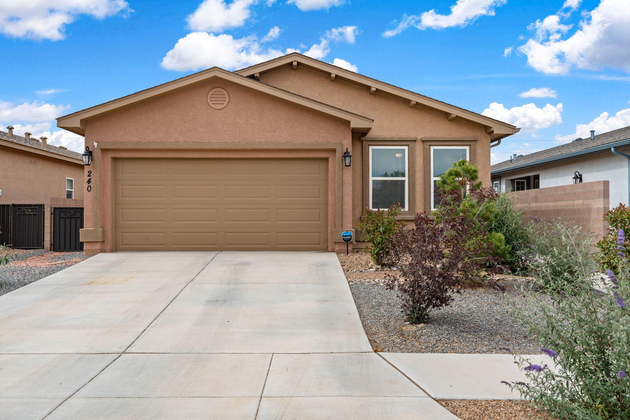 240 Rio Chama Circle, Los Lunas, New Mexico image 4