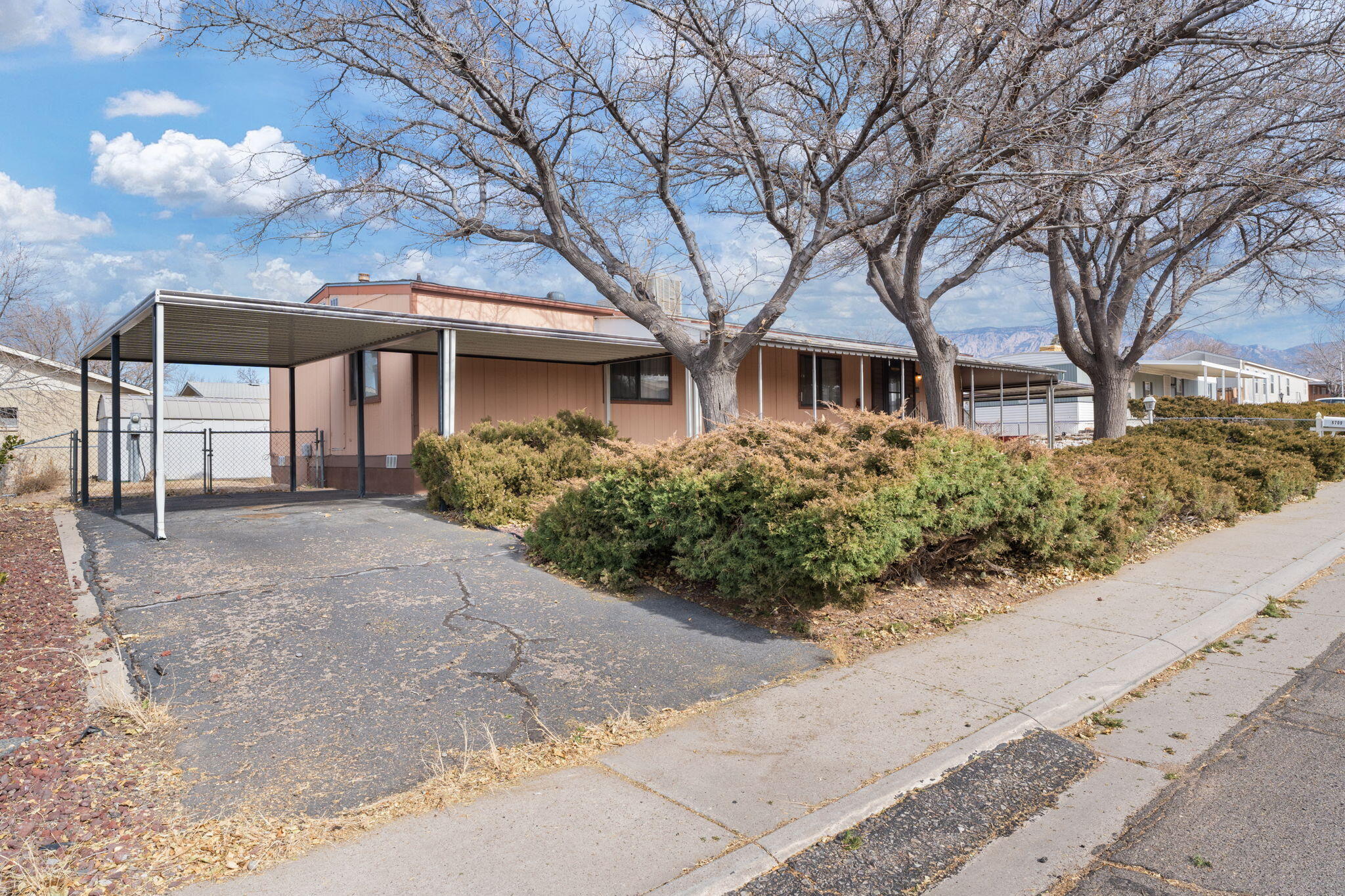 6709 Jade Park Avenue, Albuquerque, New Mexico image 2