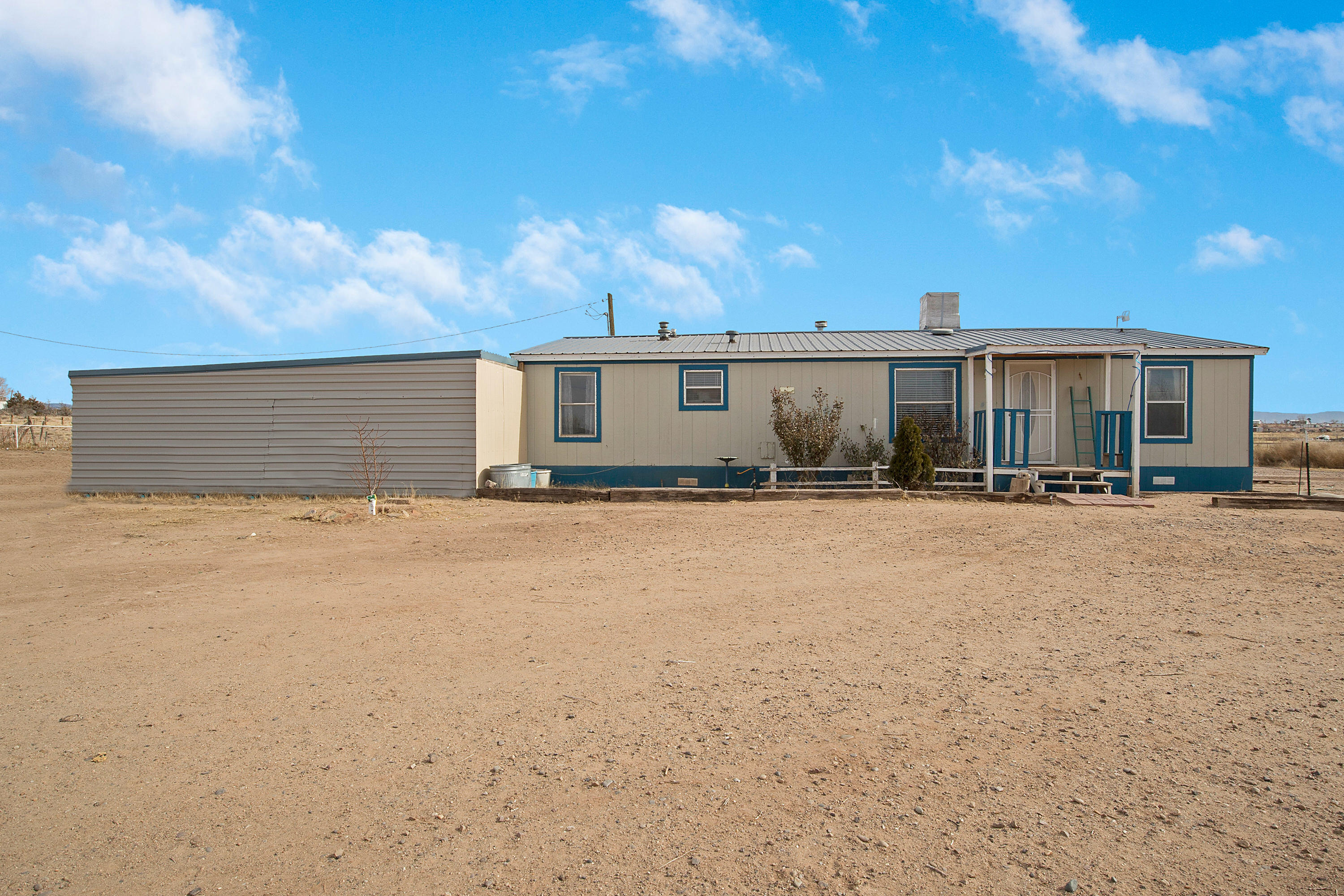 2 Storey Avenue, Belen, New Mexico image 1