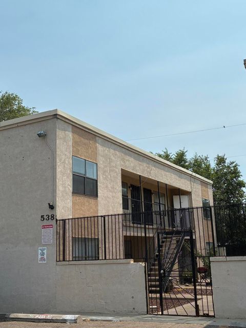 Photo of 538 Ortiz Drive SE, Albuquerque, NM 87108 (MLS # 1106770)