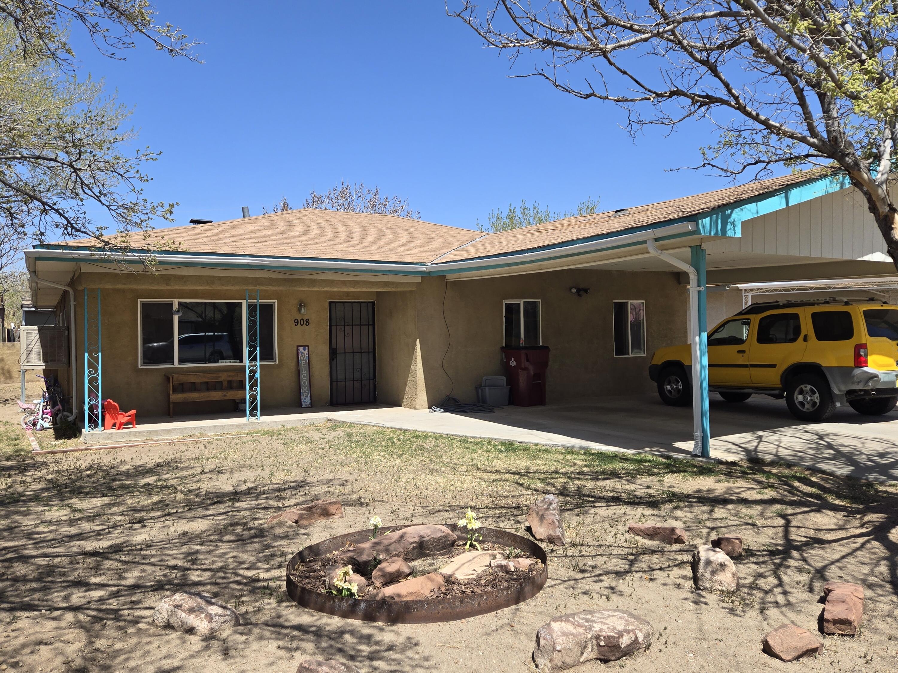908 W Chavez Avenue, Belen, New Mexico image 2