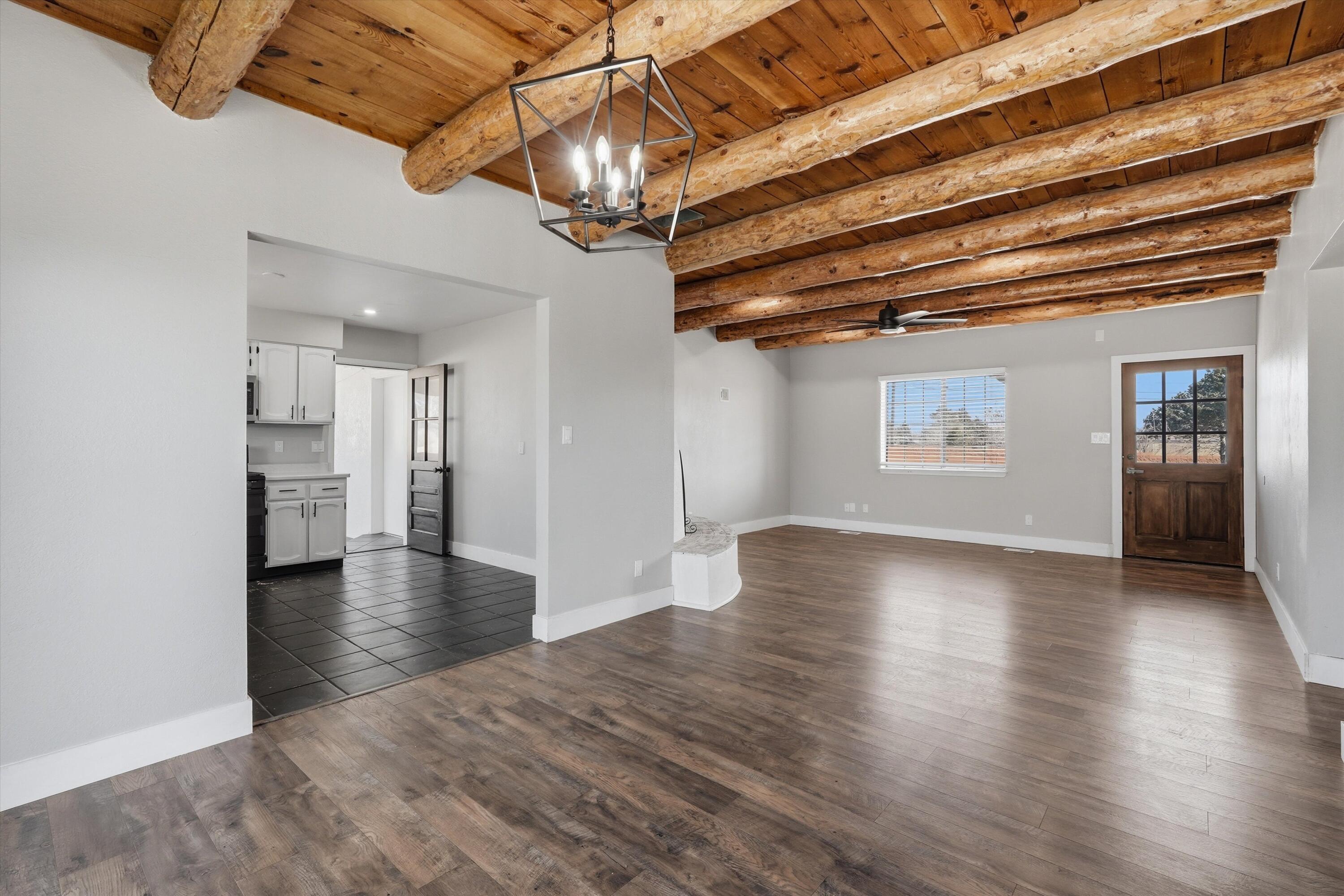 1313 Sara Road SE
