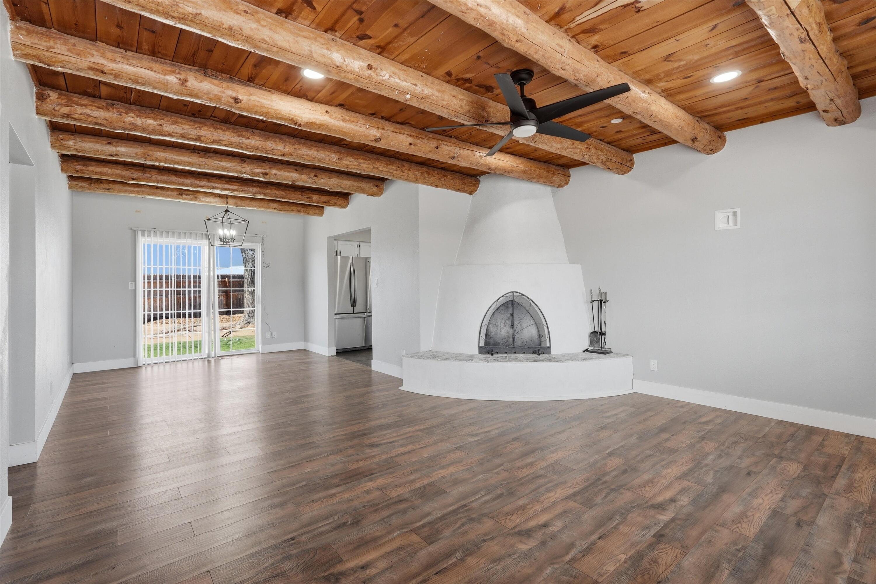 1313 Sara Road SE