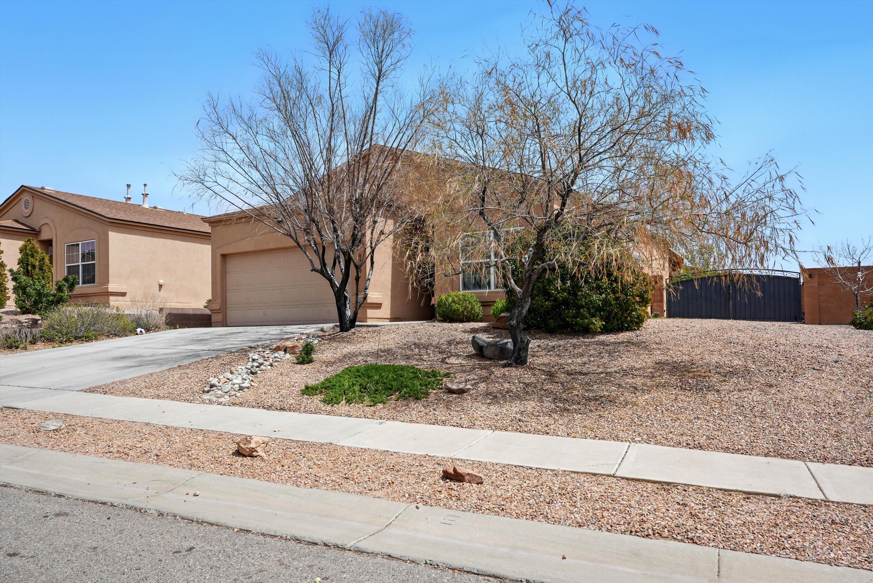 10900 Anador Court, Albuquerque, New Mexico image 2