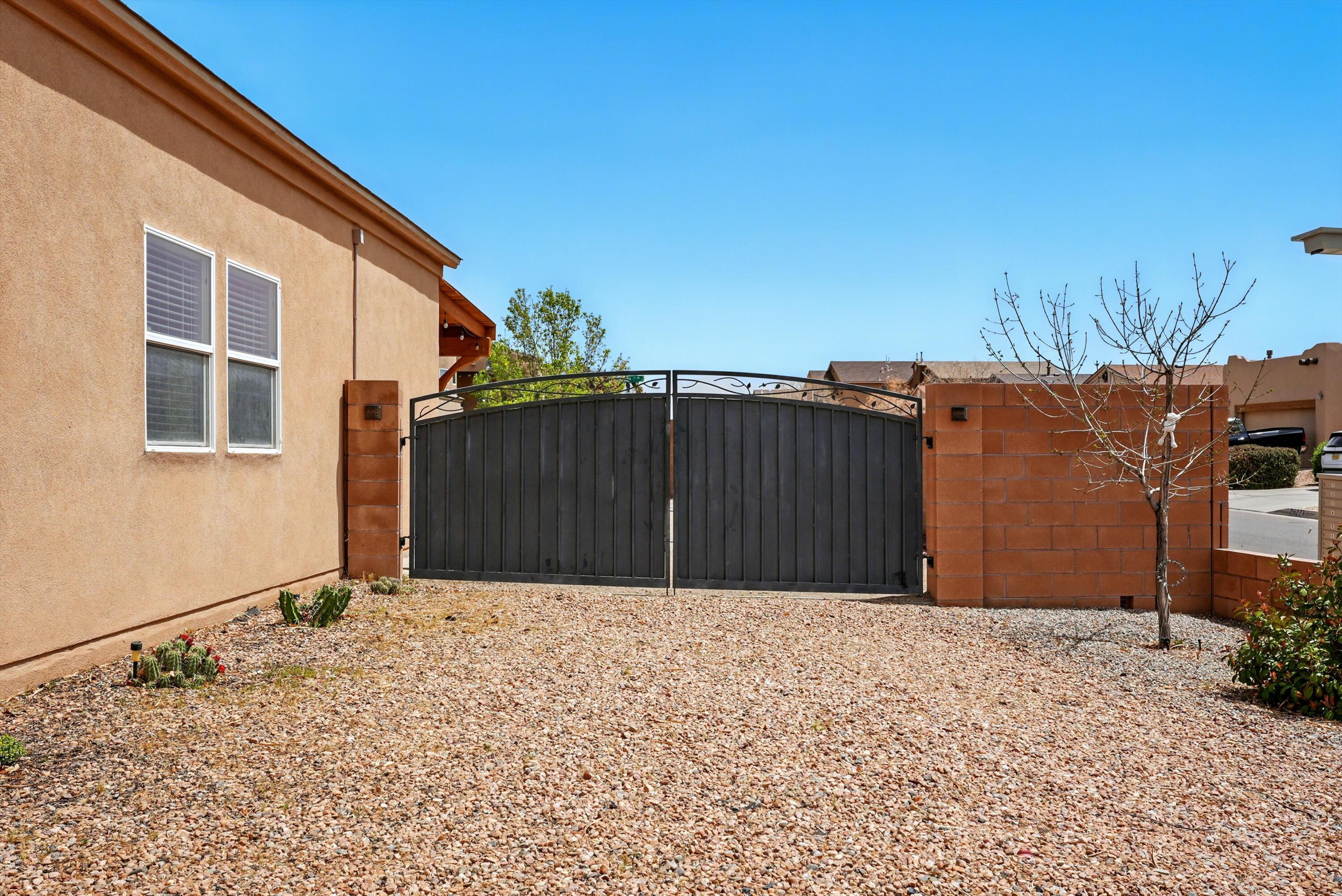 10900 Anador Court, Albuquerque, New Mexico image 4