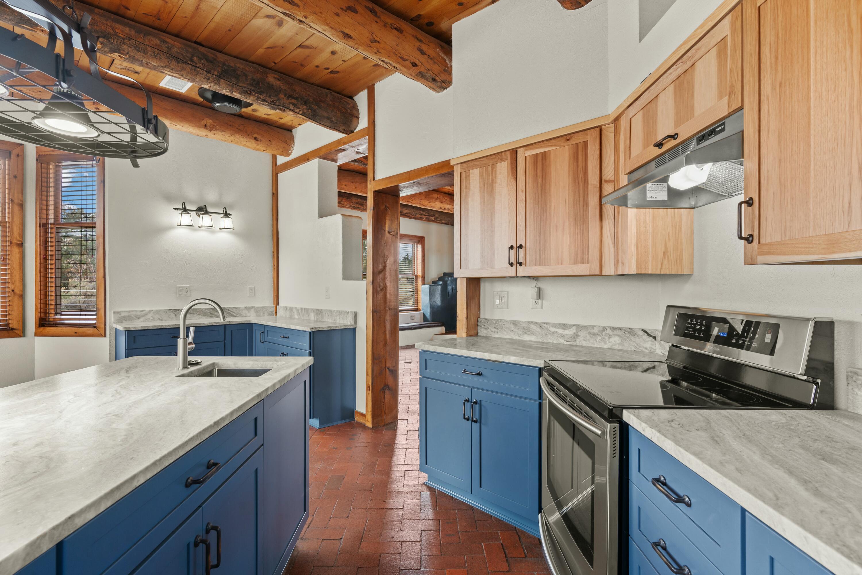1466 Morning Glory Road, Albuquerque, New Mexico image 10