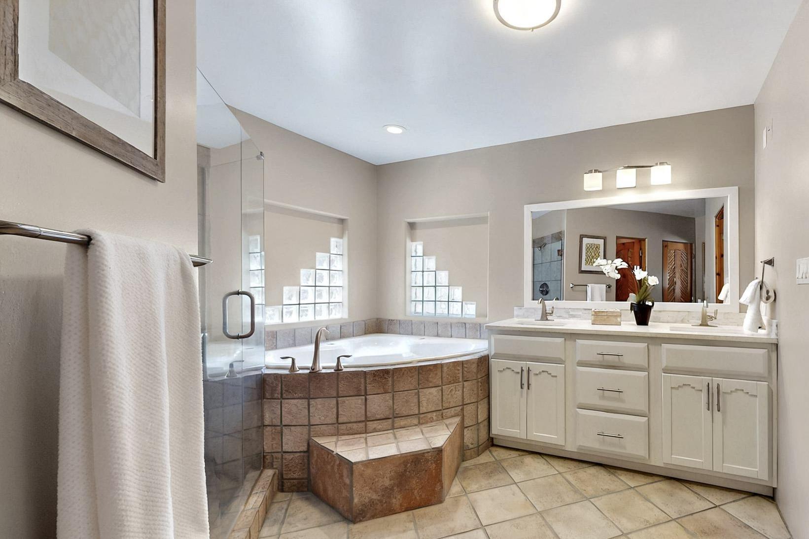 4700 Quaker Heights Place, Albuquerque, New Mexico image 47