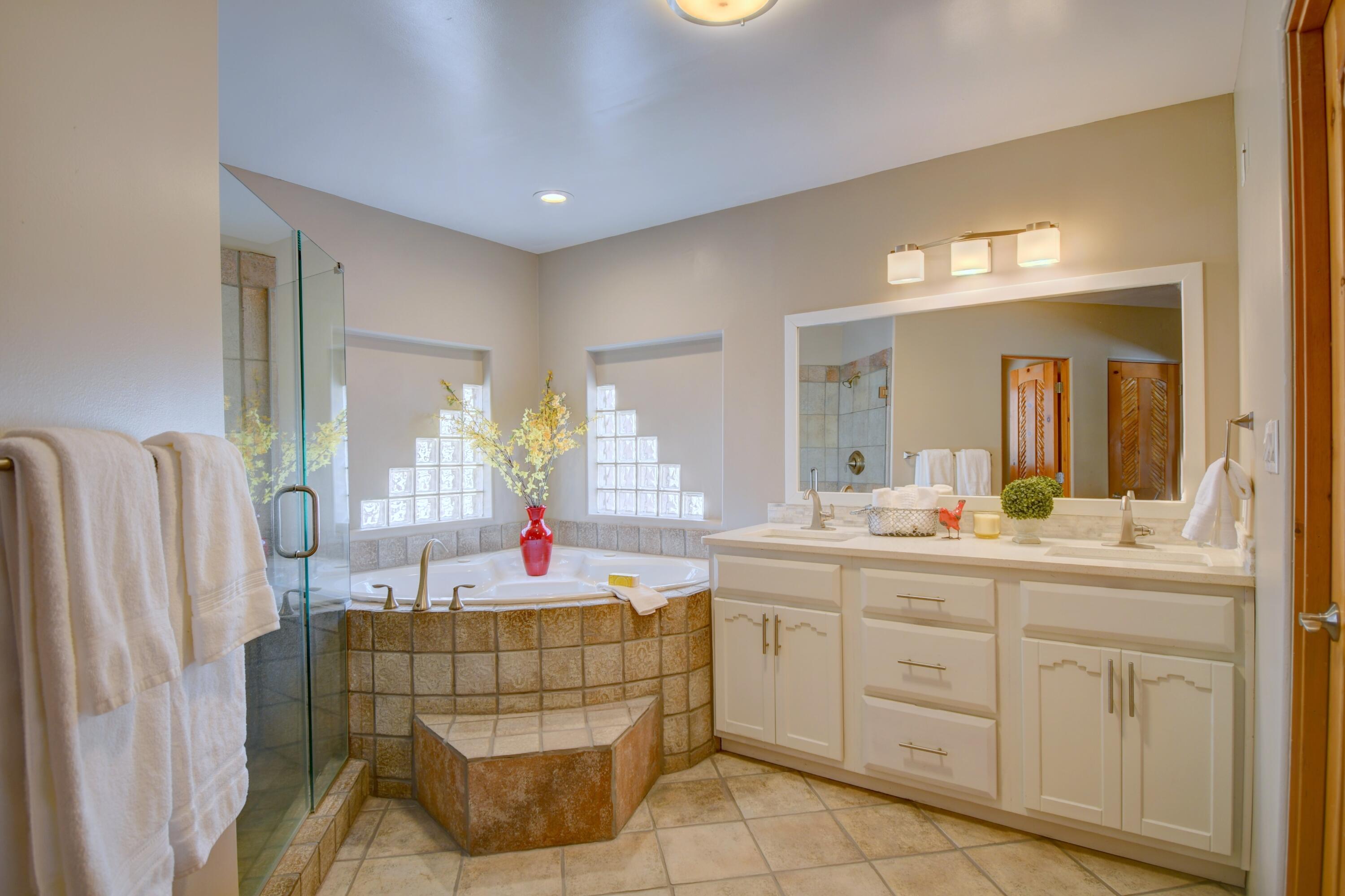 4700 Quaker Heights Place, Albuquerque, New Mexico image 23
