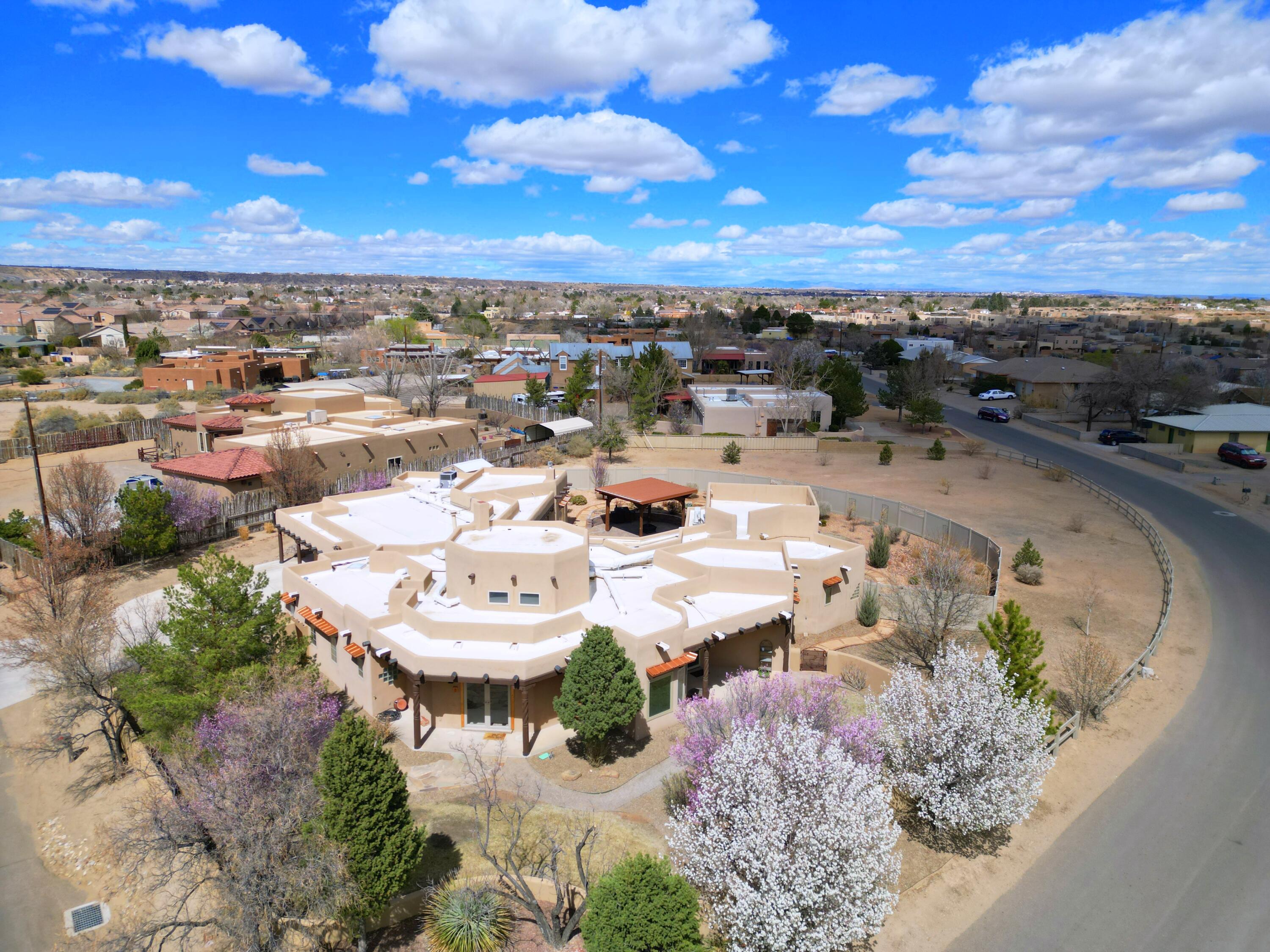 4700 Quaker Heights Place, Albuquerque, New Mexico image 5