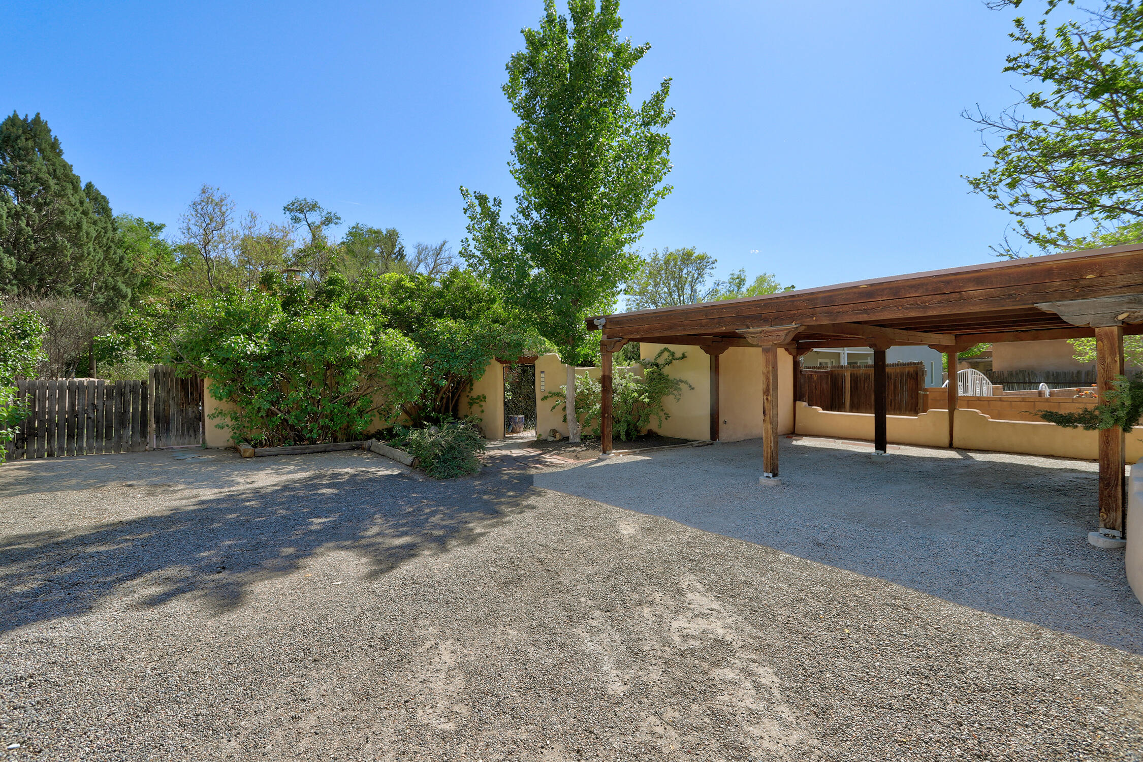 2302 Campbell Road, Albuquerque, New Mexico image 3