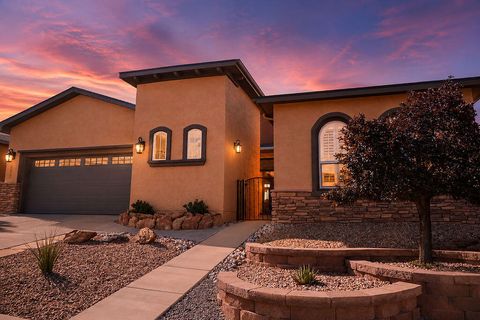 Photo of 4200 Palo Verde Court SW, Los Lunas, NM 87031 (MLS # 1106843)