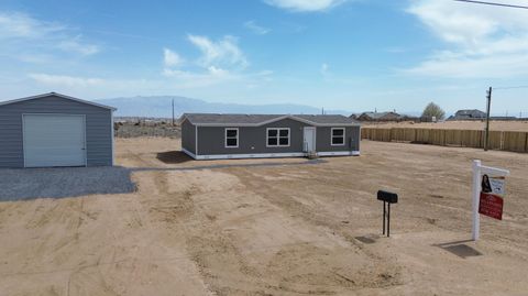 Mobile Home For Sale - 806 24th Street<br/> Sandoval County, Rio Rancho, NM 87124