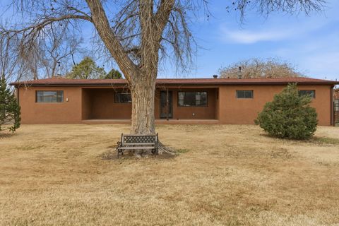 Homes For Sale - 965 W Bosque Loop<br/> Valencia County, Bosque Farms, NM 87068