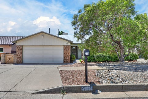 Photo of 219 Monte Largo Drive NE, Albuquerque, NM 87123 (MLS # 1106537)