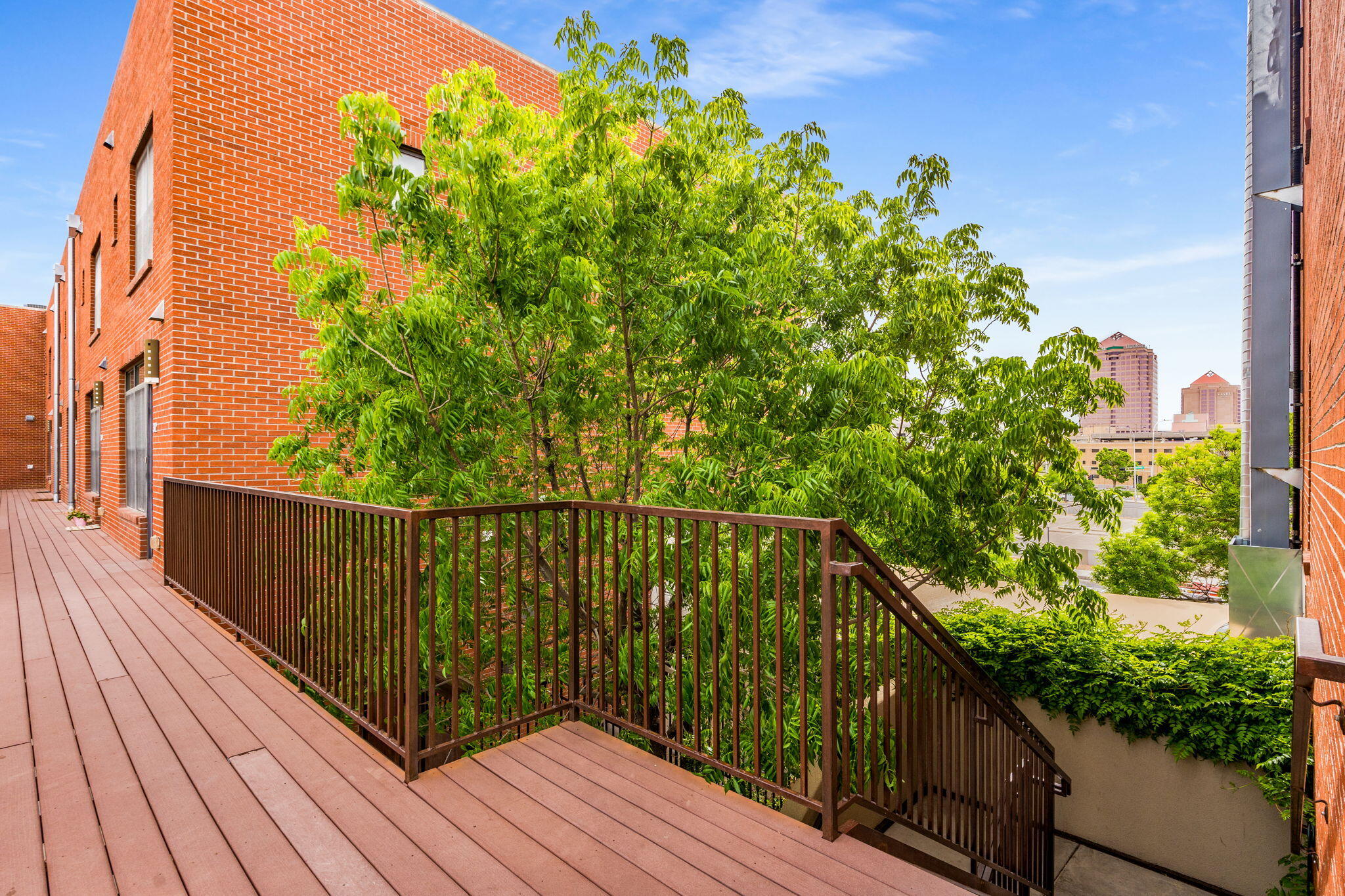 314 Broadway Boulevard NE