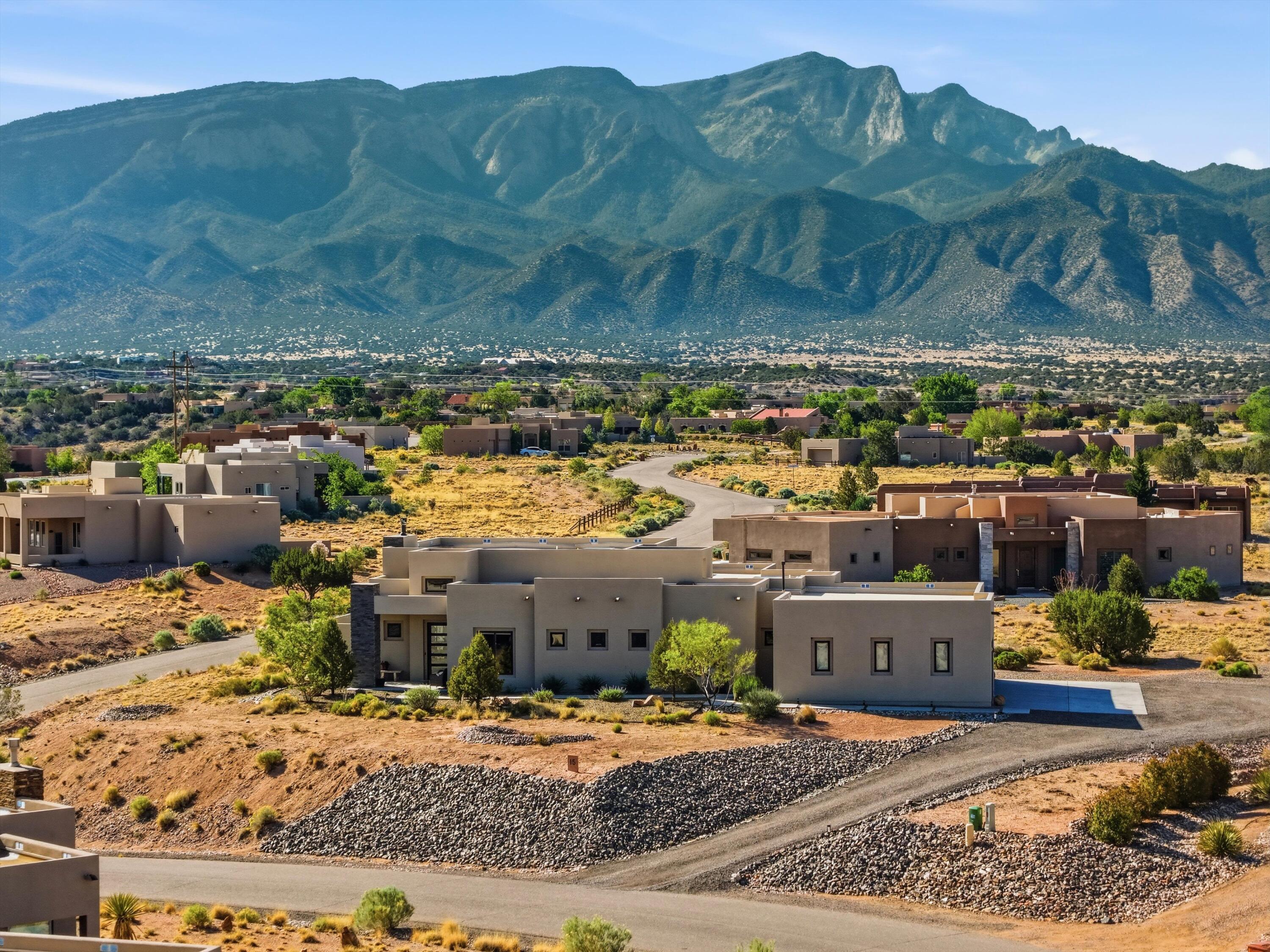 15 Pueblo Bonito Road