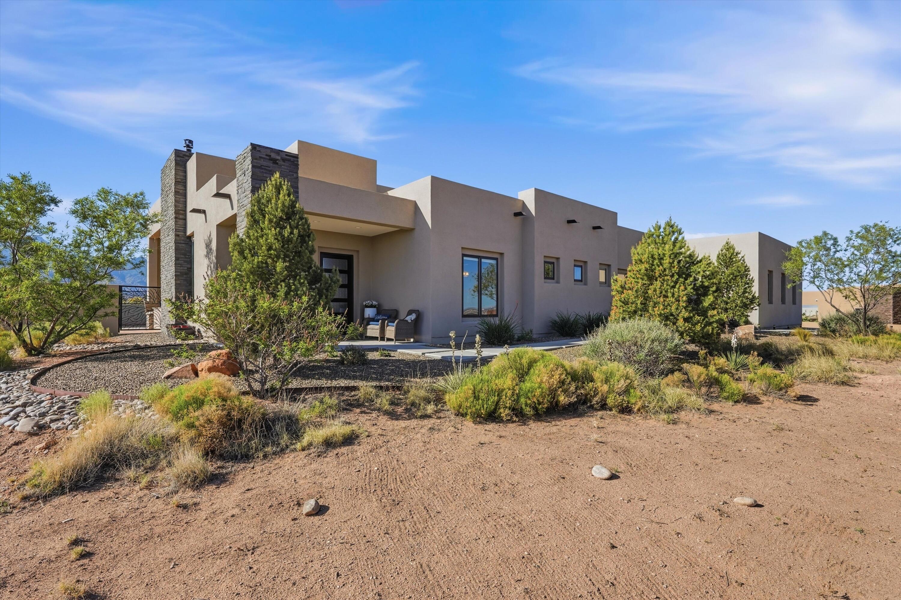 15 Pueblo Bonito Road