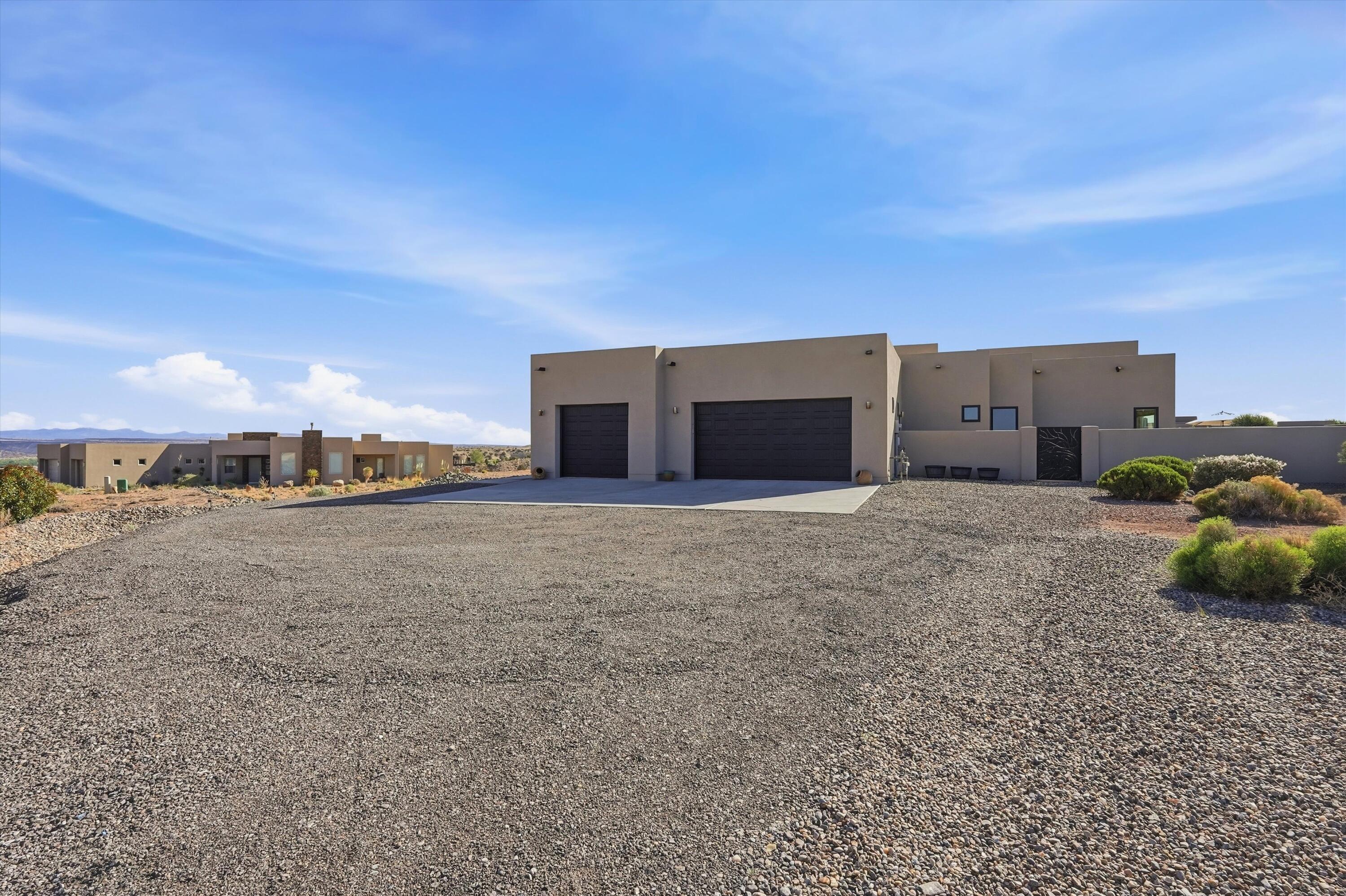 15 Pueblo Bonito Road