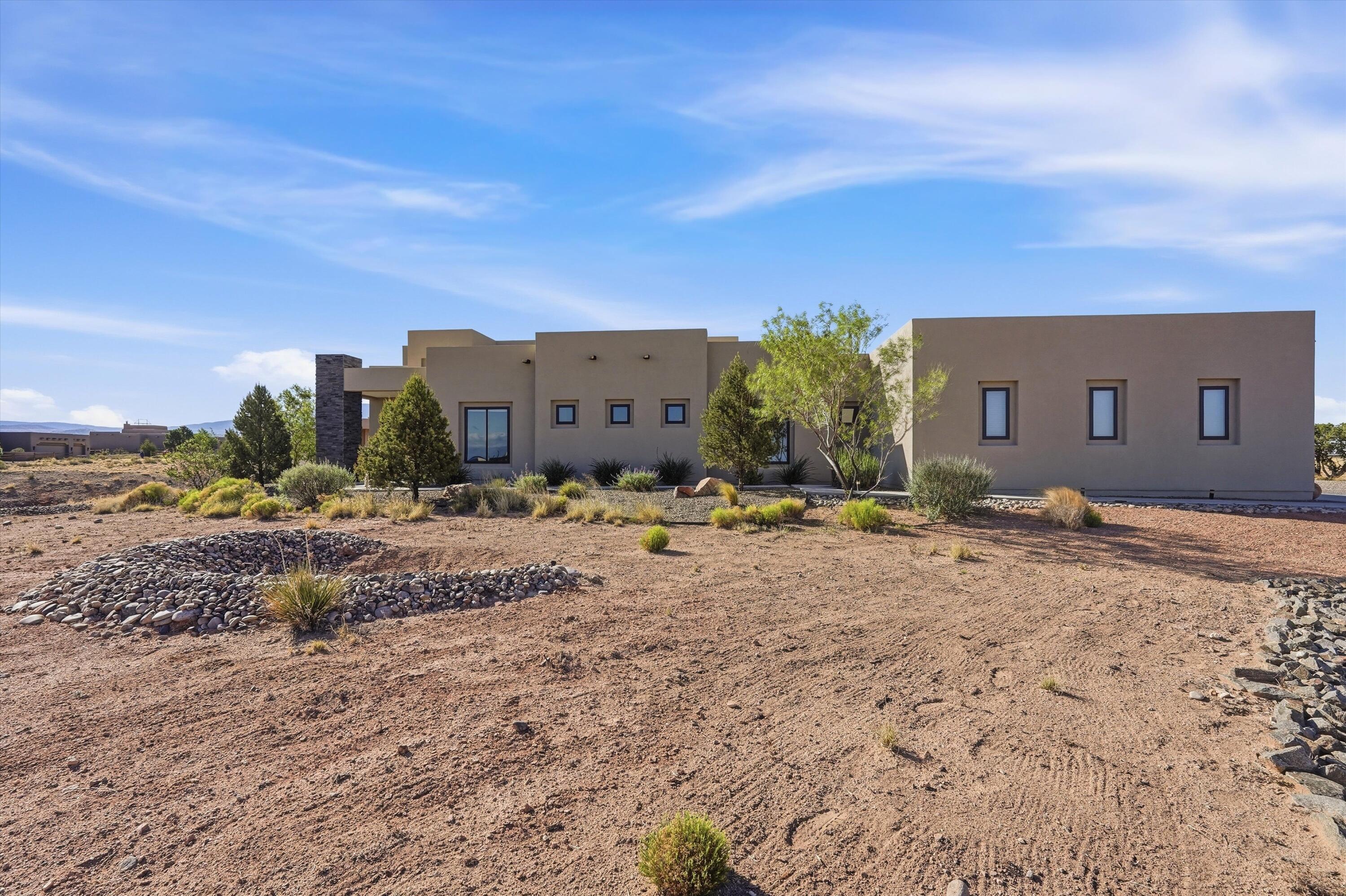 15 Pueblo Bonito Road
